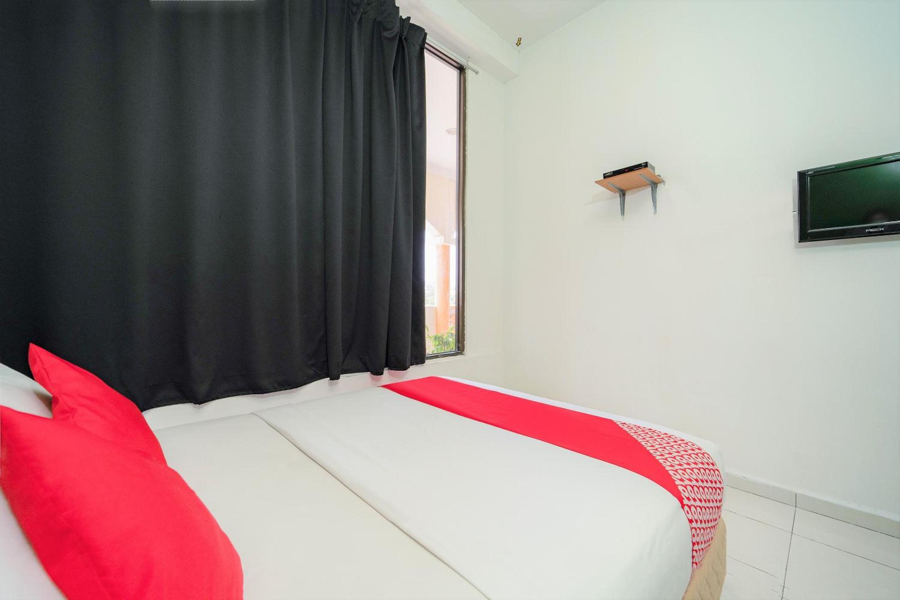 Deluxe Double Room - Photo 5