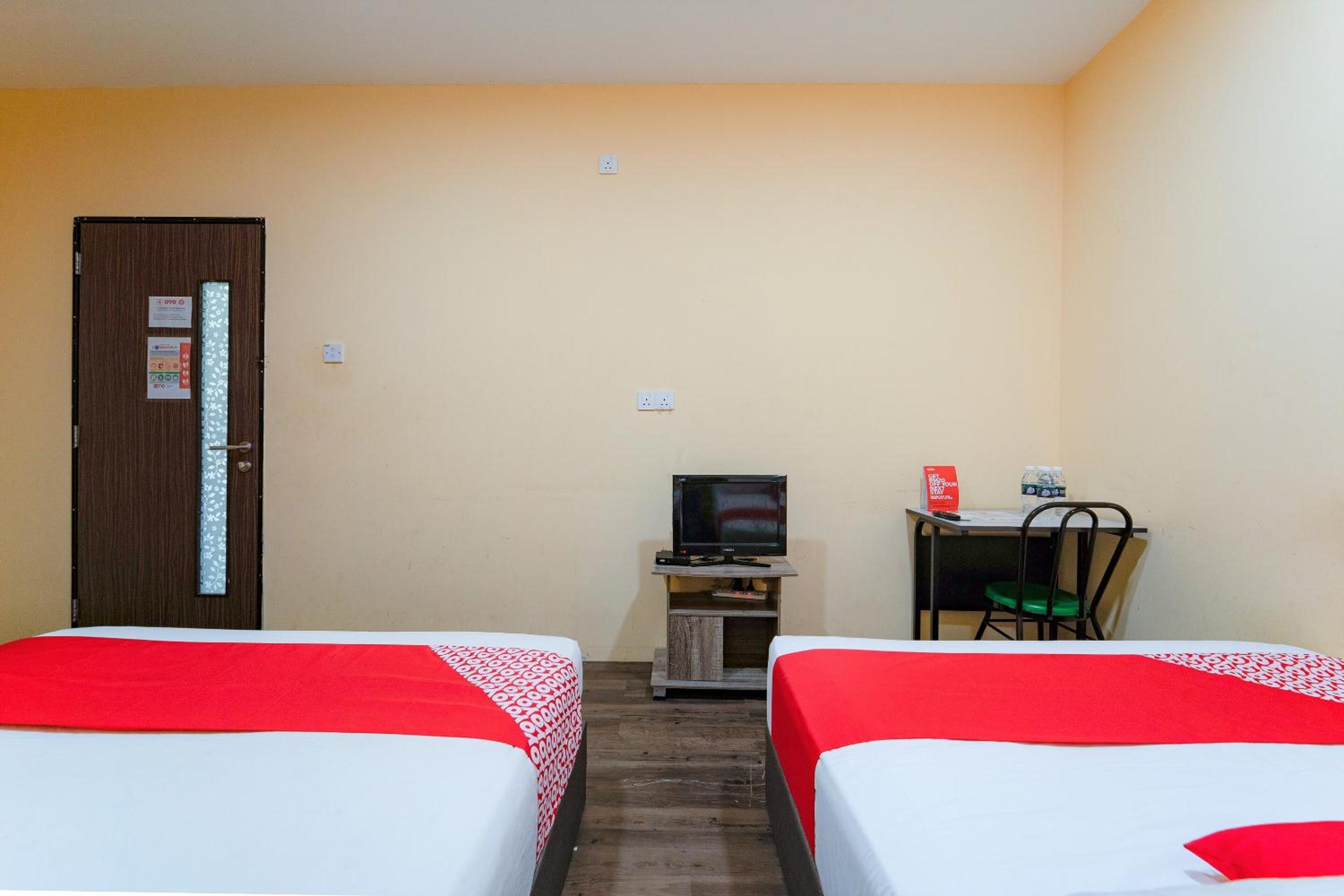 Family Suite - Photo 6