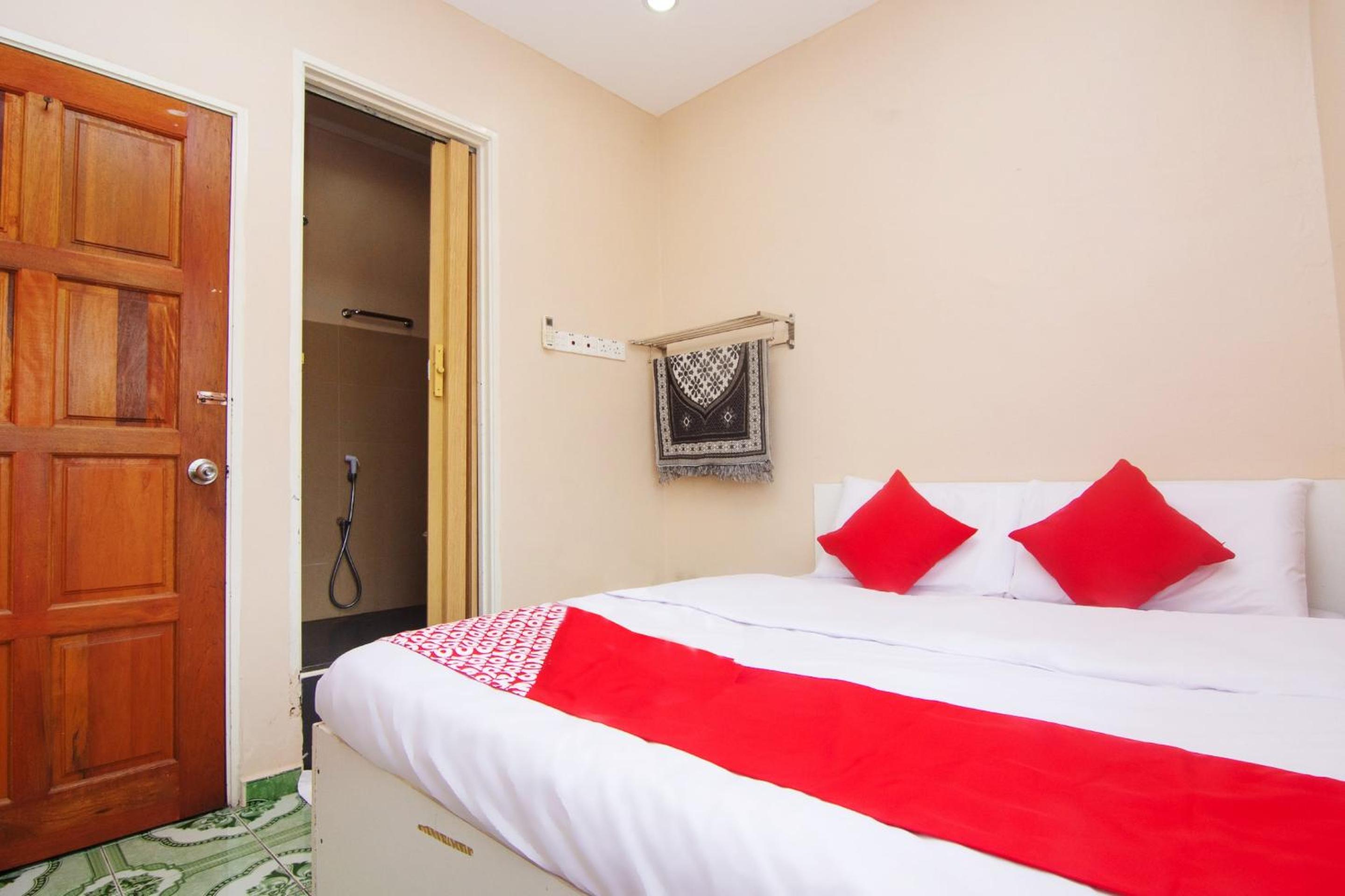 Deluxe Double Room - Photo 5