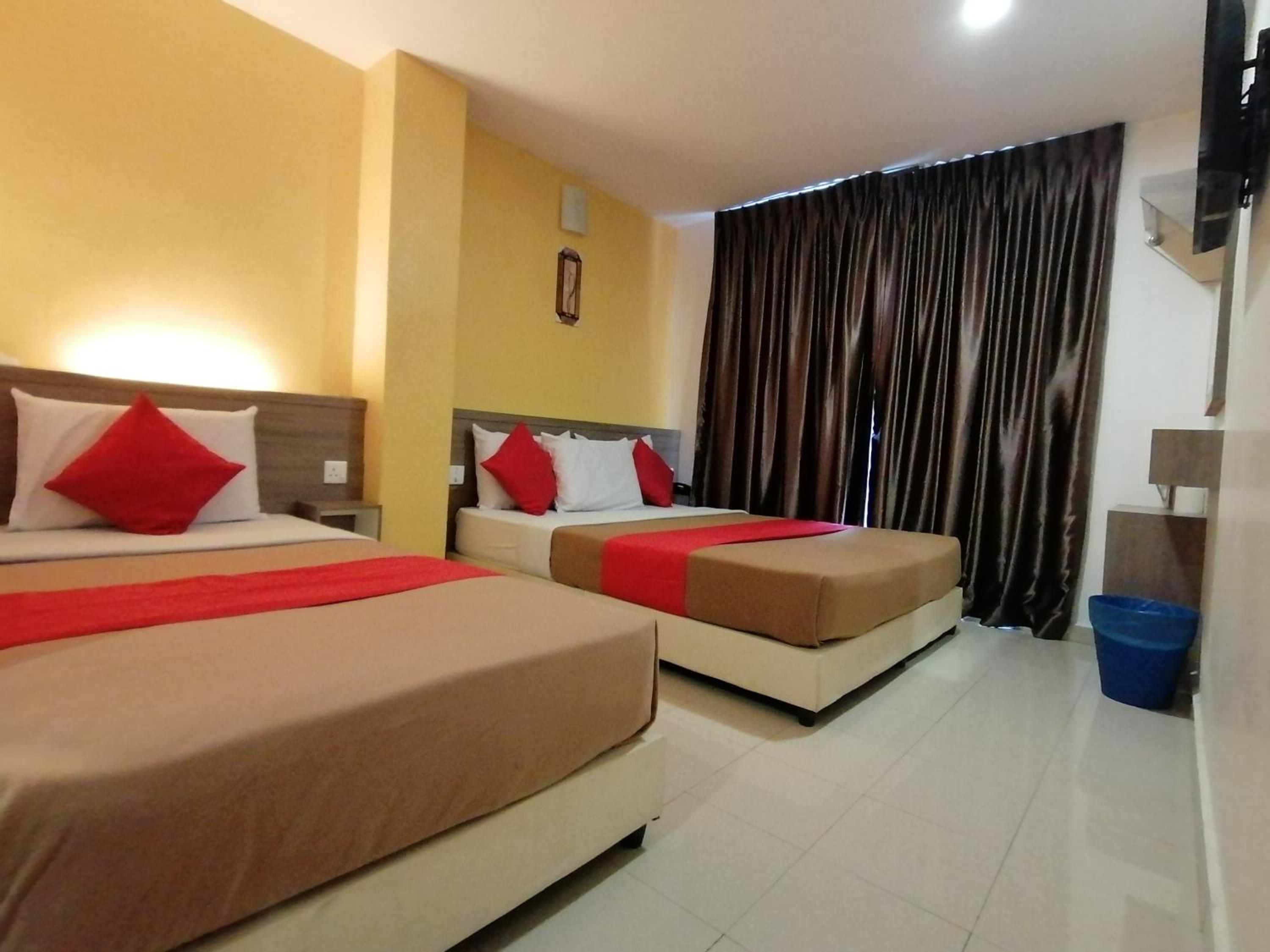 Superior Triple Room