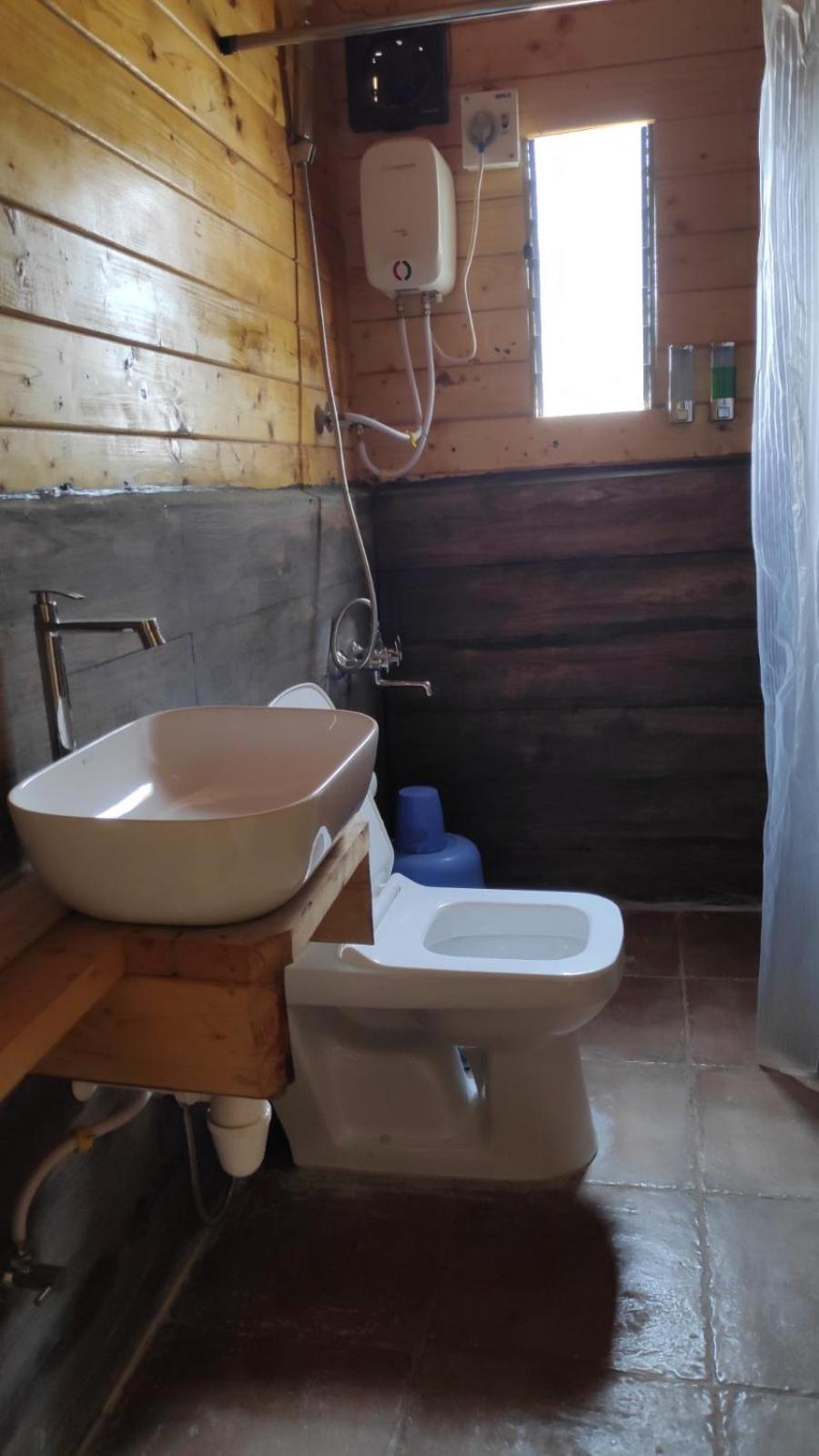 Wooden Cabin AC photo 2