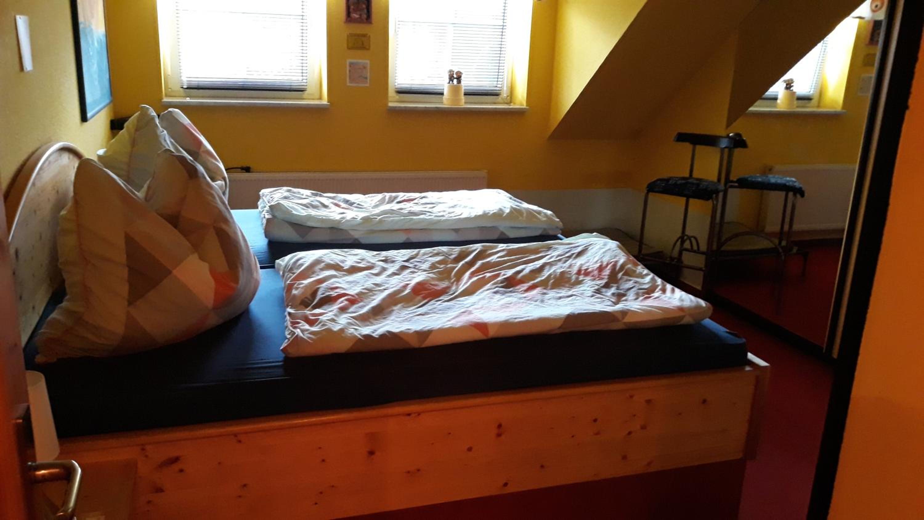 One-Bedroom Apartment - Photo 1
