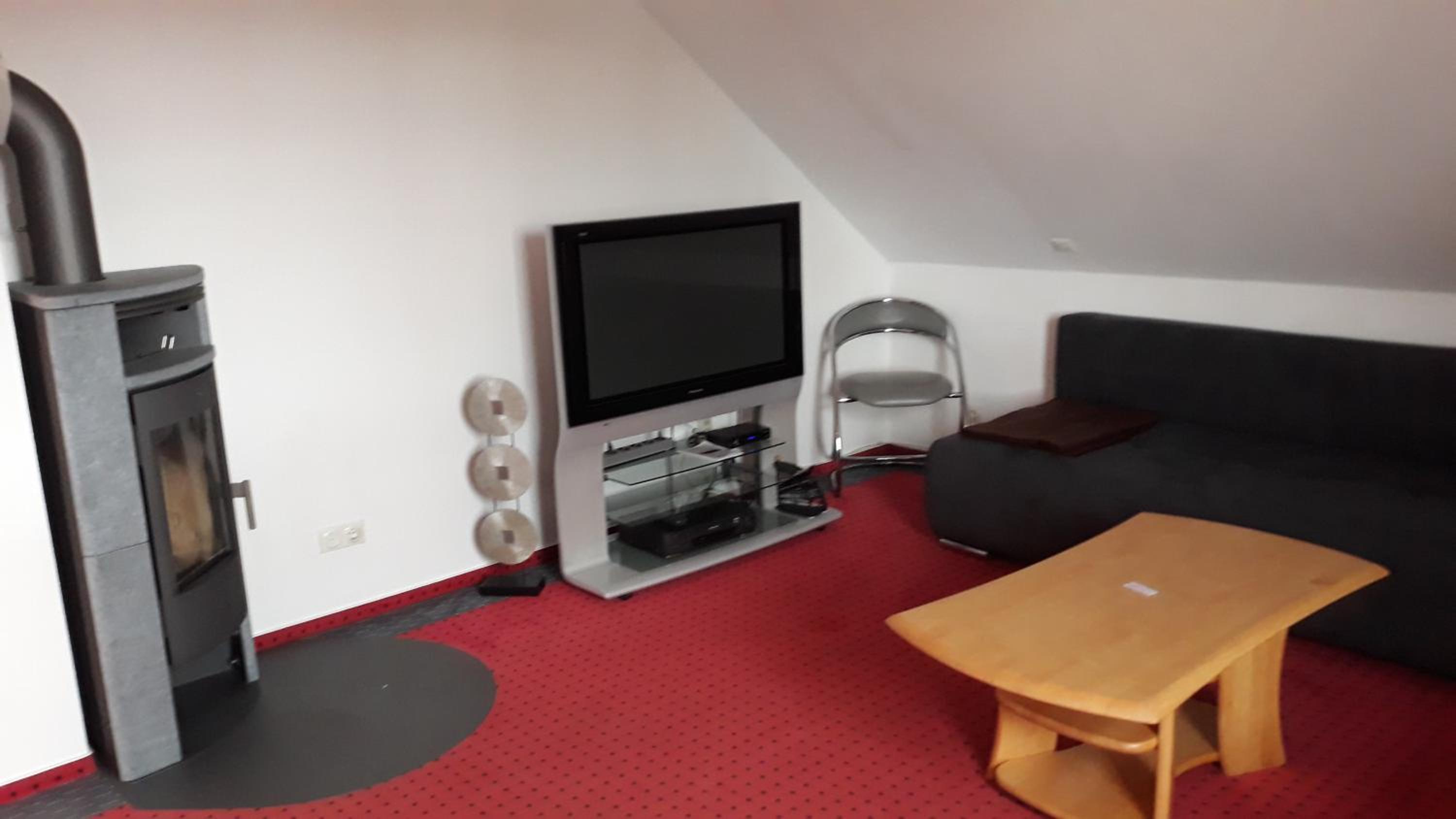 One-Bedroom Apartment - Photo 6