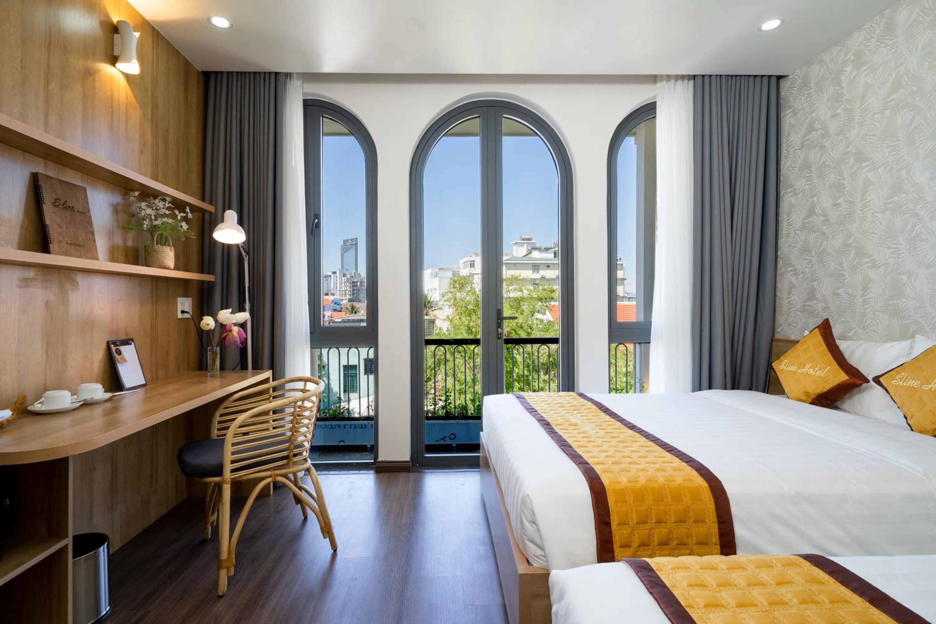Family Suite with Balcony - Photo 1