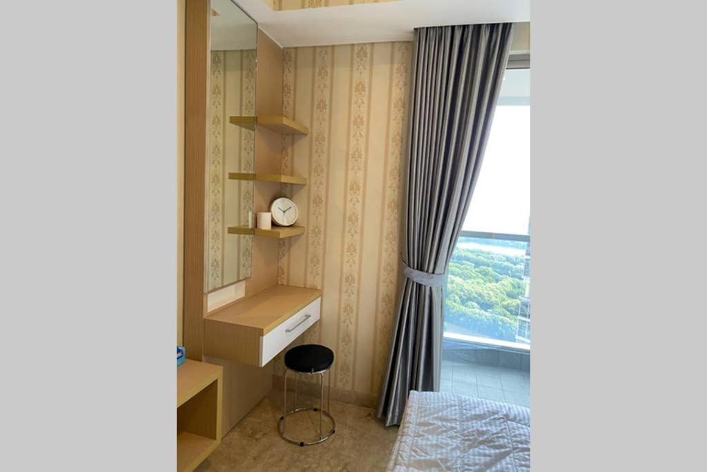 One-Bedroom Apartment - Photo 24