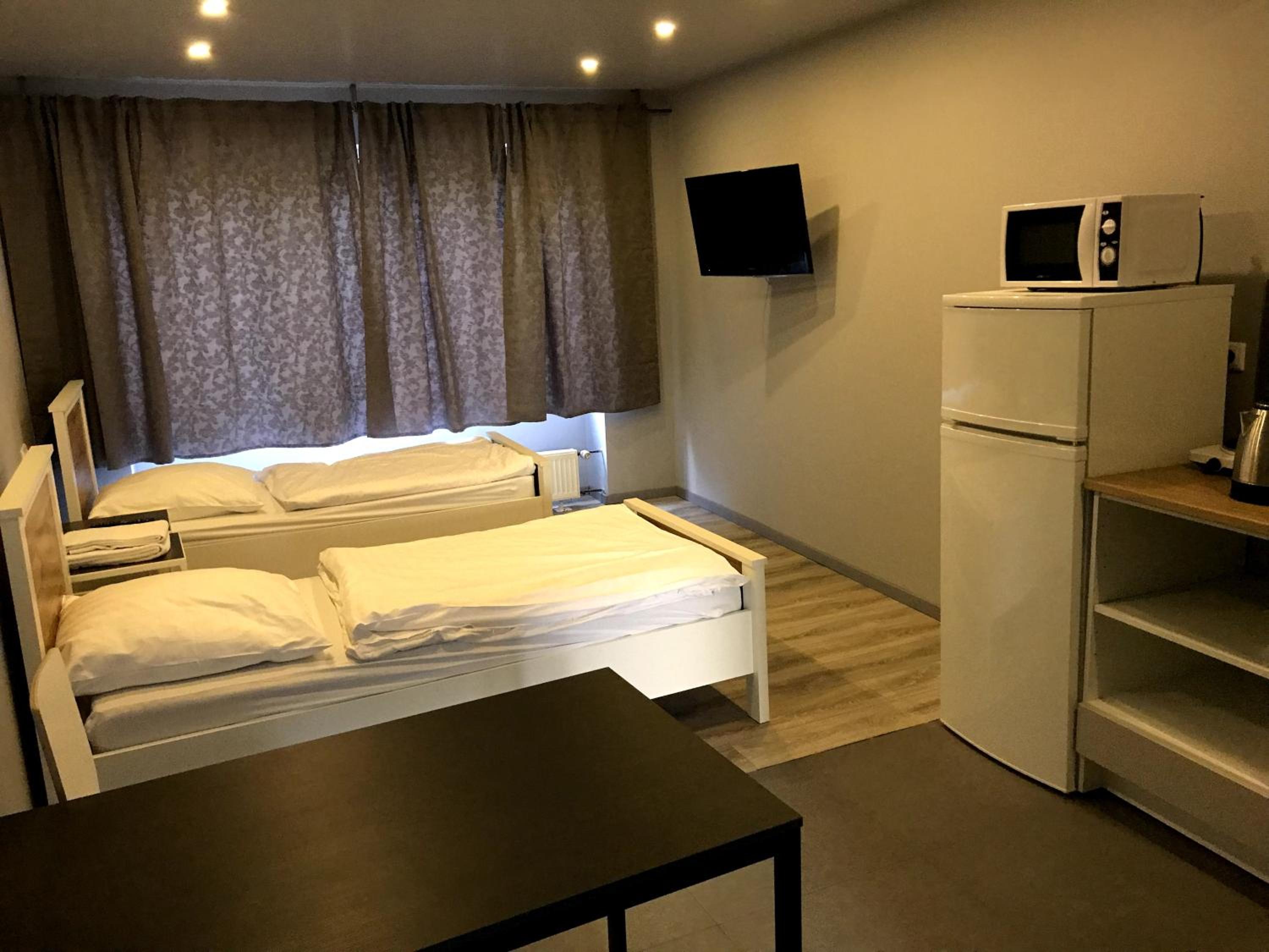 Studio Apartment photo 3