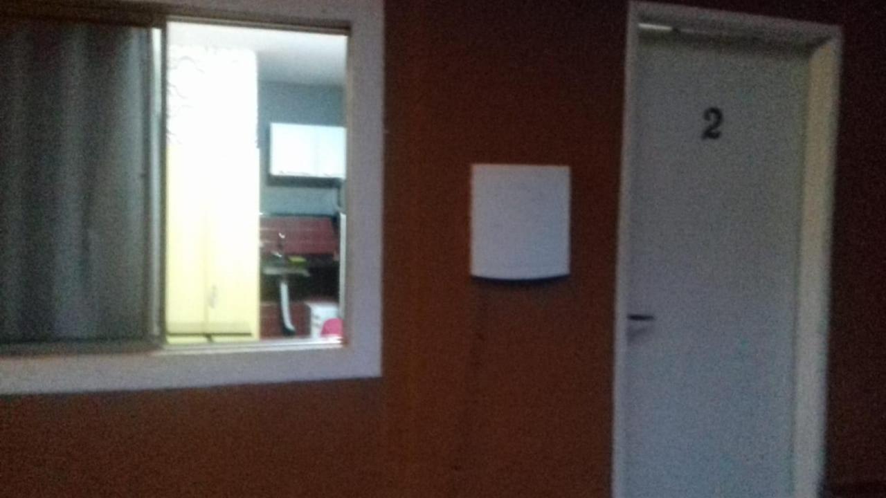 Standard Double Room - Photo 12