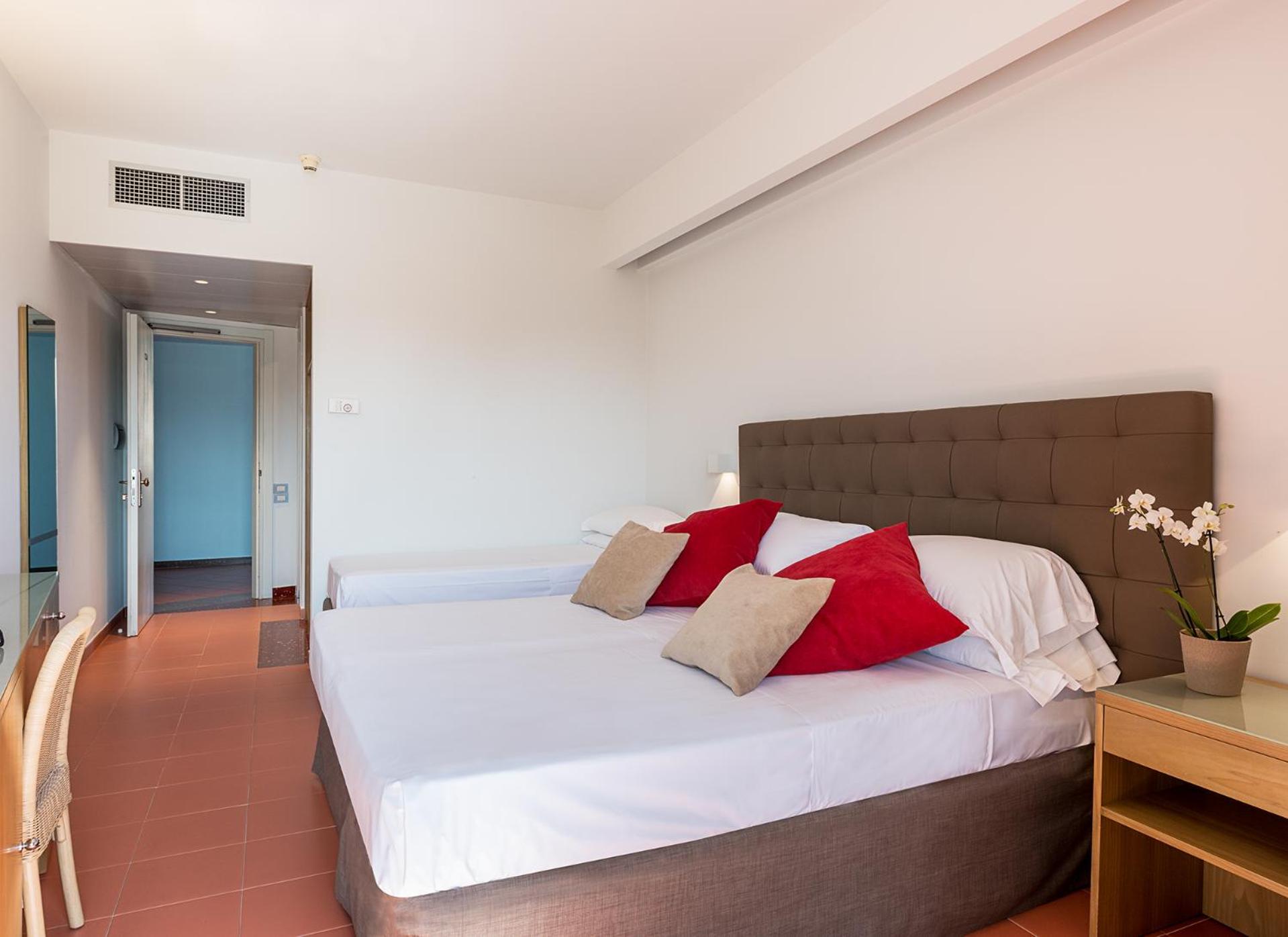 Comfort Triple Room - Photo 4