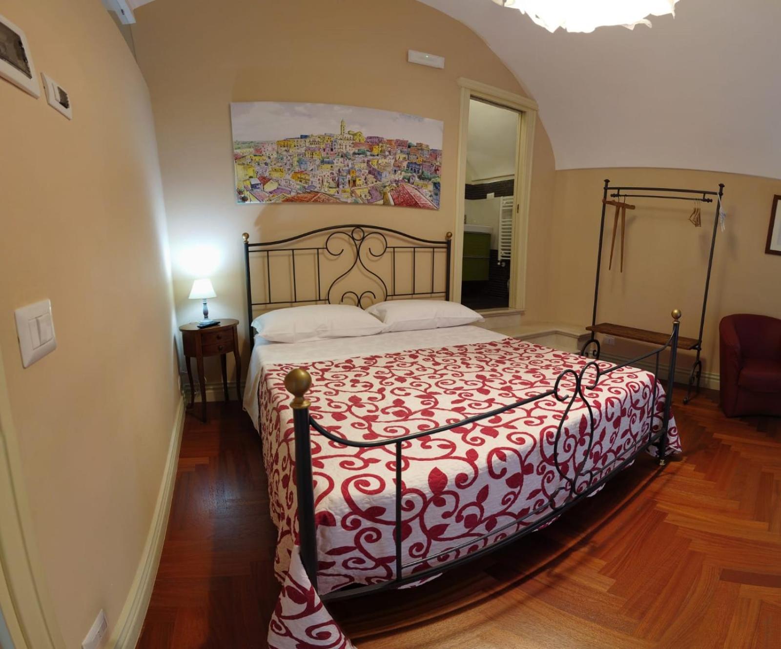 Deluxe Double Room with Shower photo 1