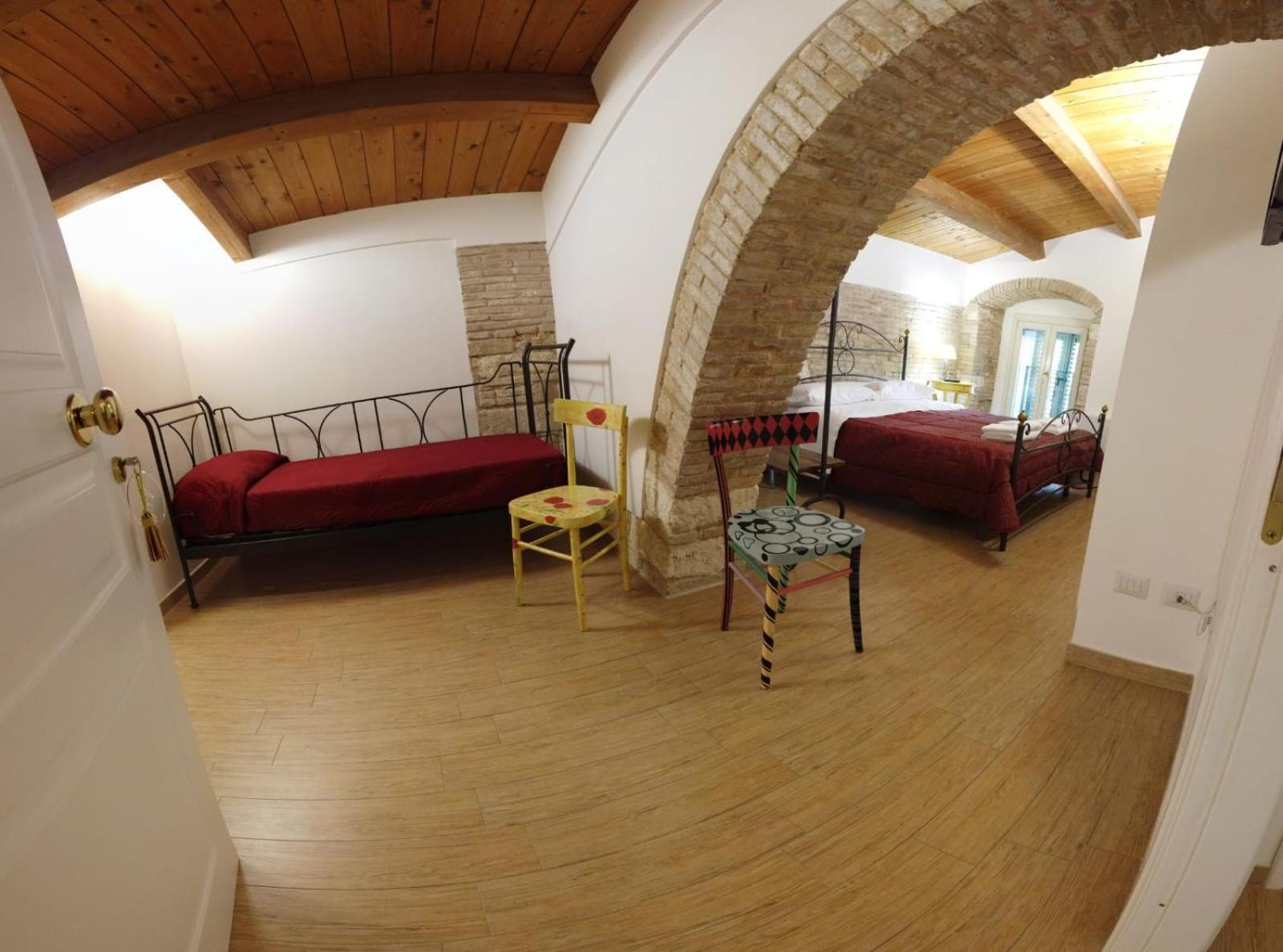 Triple Room photo 1
