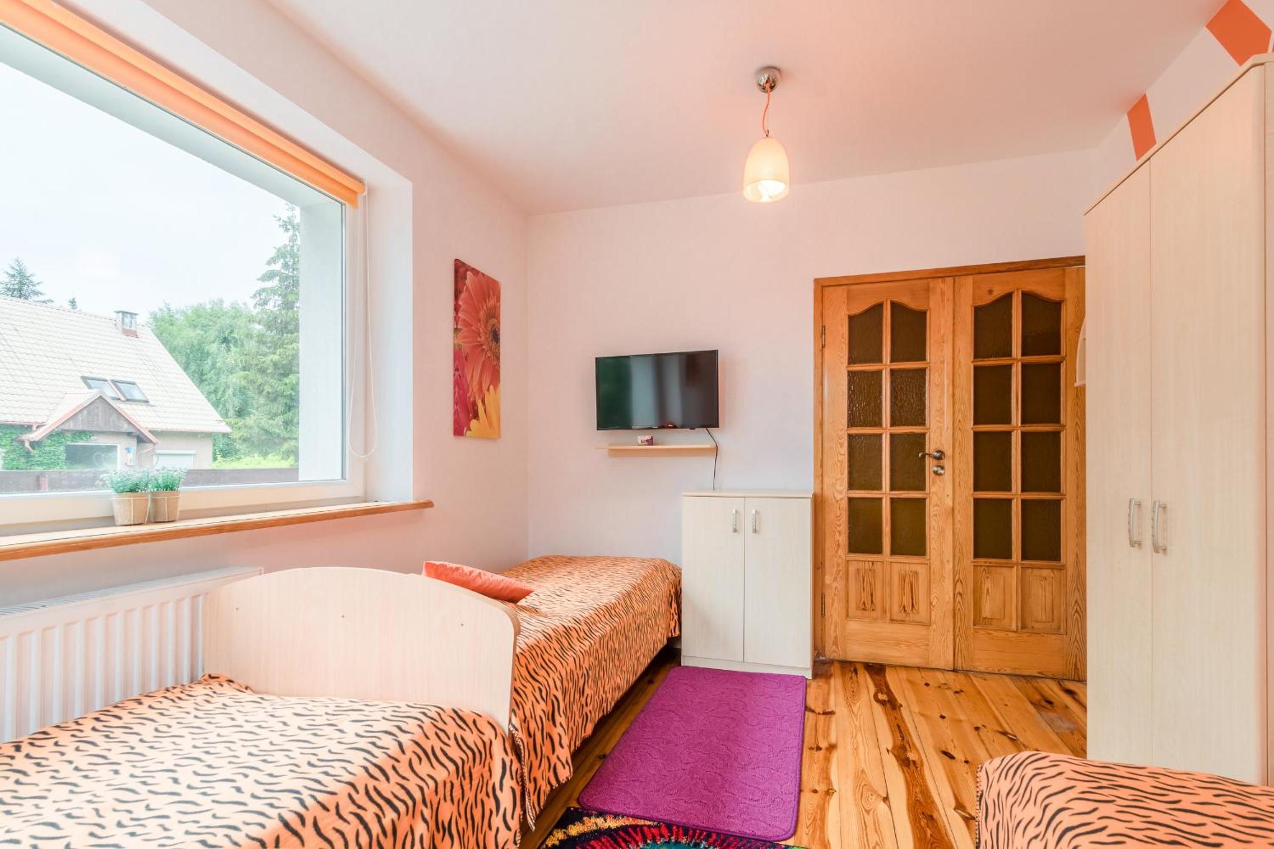 Classic Triple Room - Photo 1