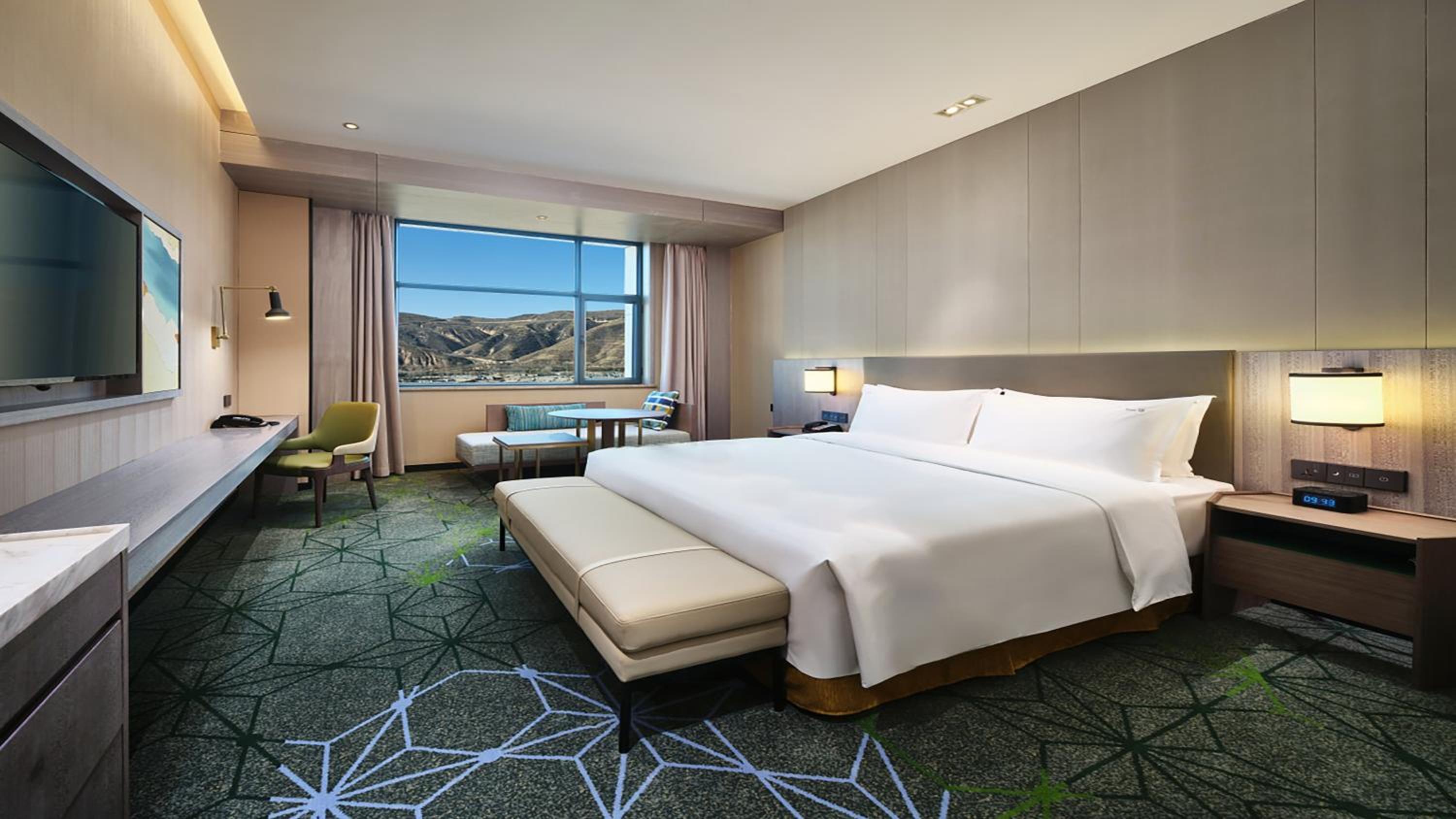 Standard King Room - Photo 4