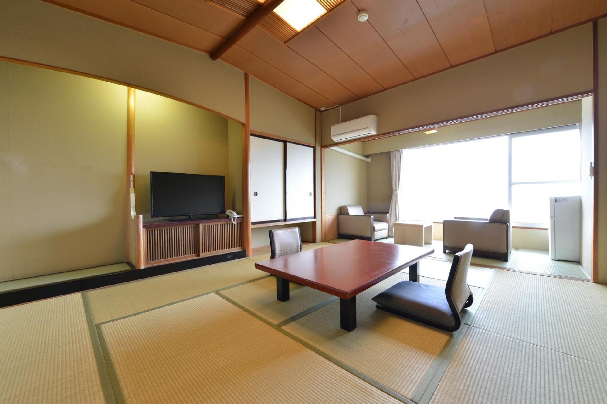 Japanese-Style Room - Non-Smoking - Main Building