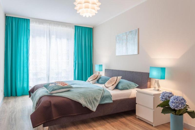 One-Bedroom Apartment - Wierzbowa 3 street - Photo 7