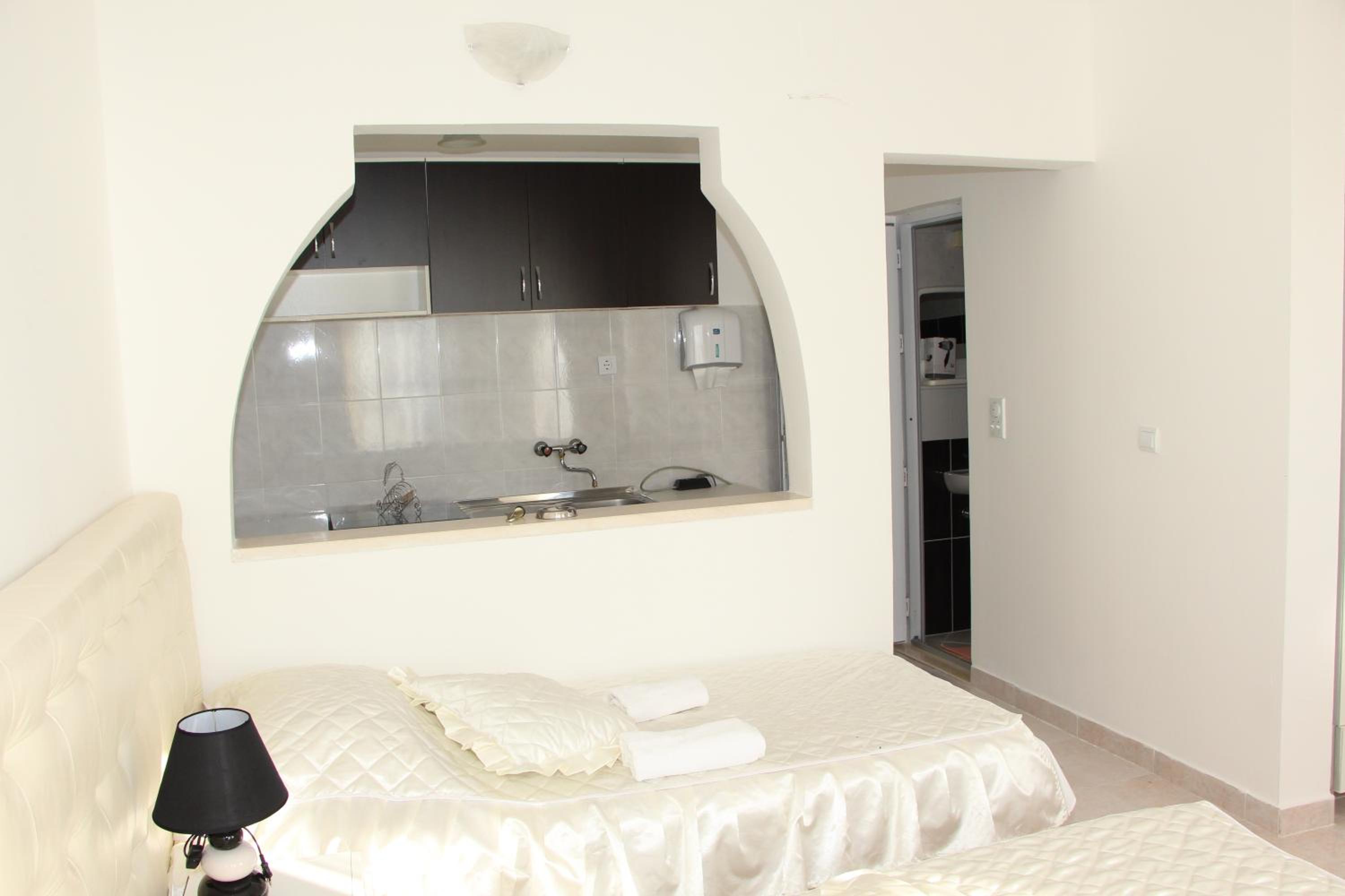 Studio with Balcony and Sea View