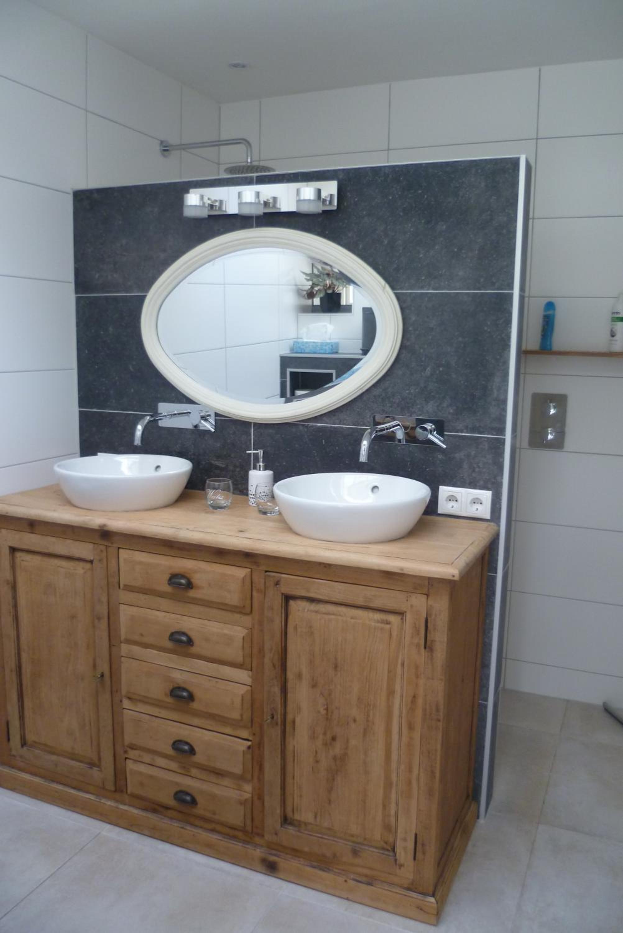Deluxe Double or Twin Room photo 3