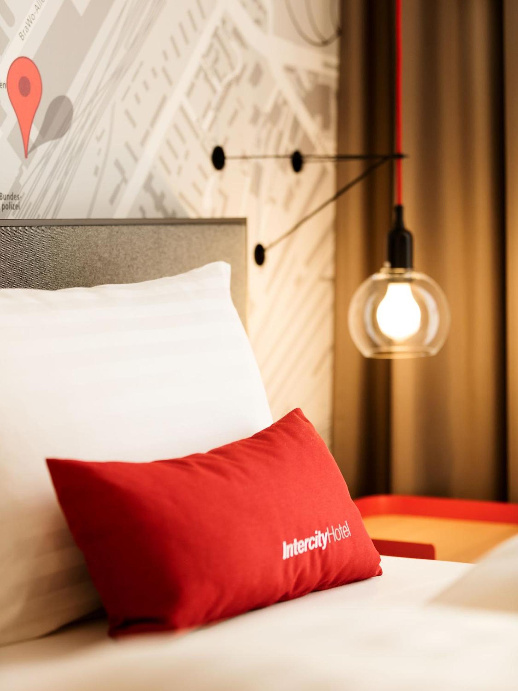 Business Twin Room - Photo 2