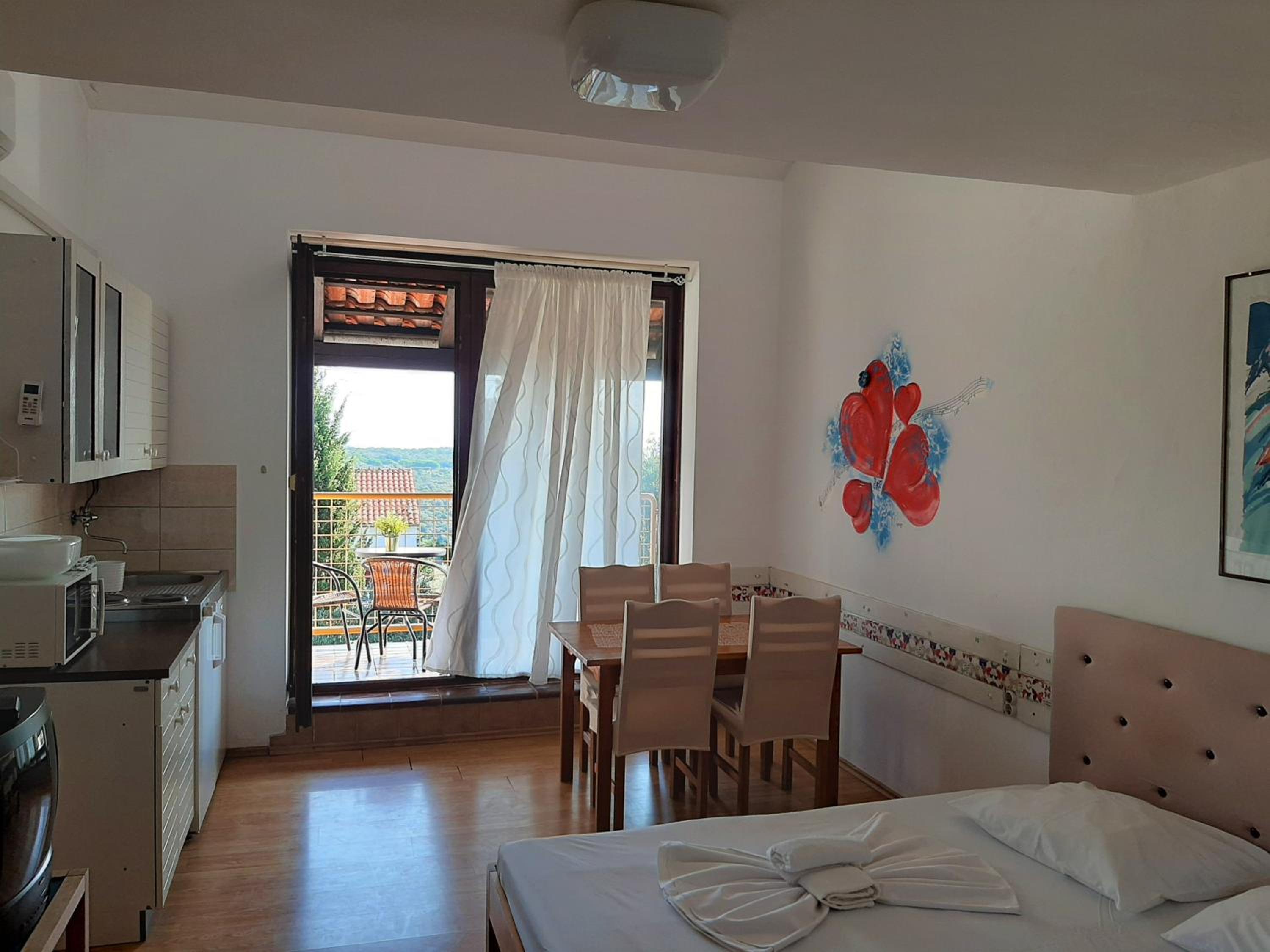 Apartment - Split Level