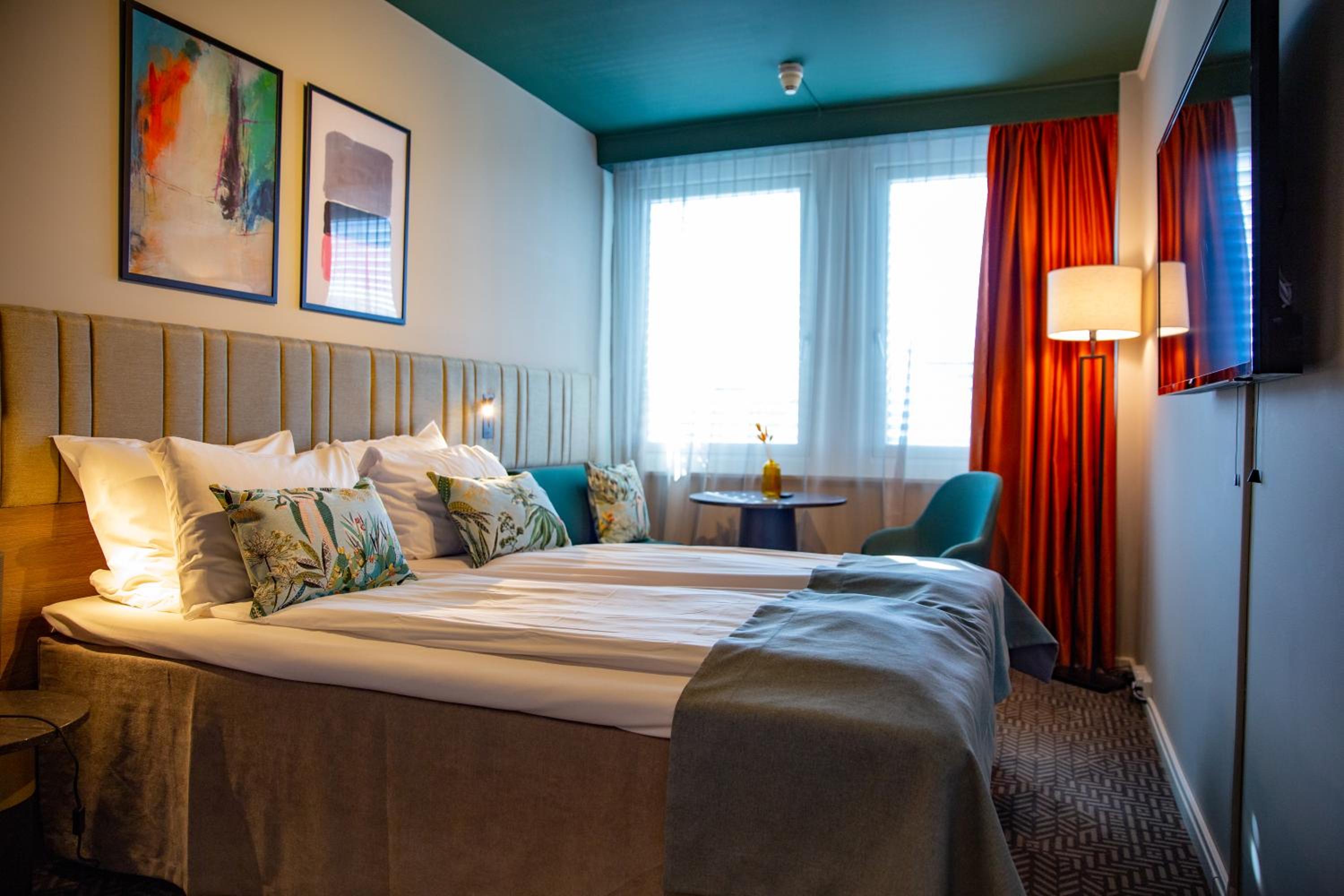 Standard Double Room - Photo 4