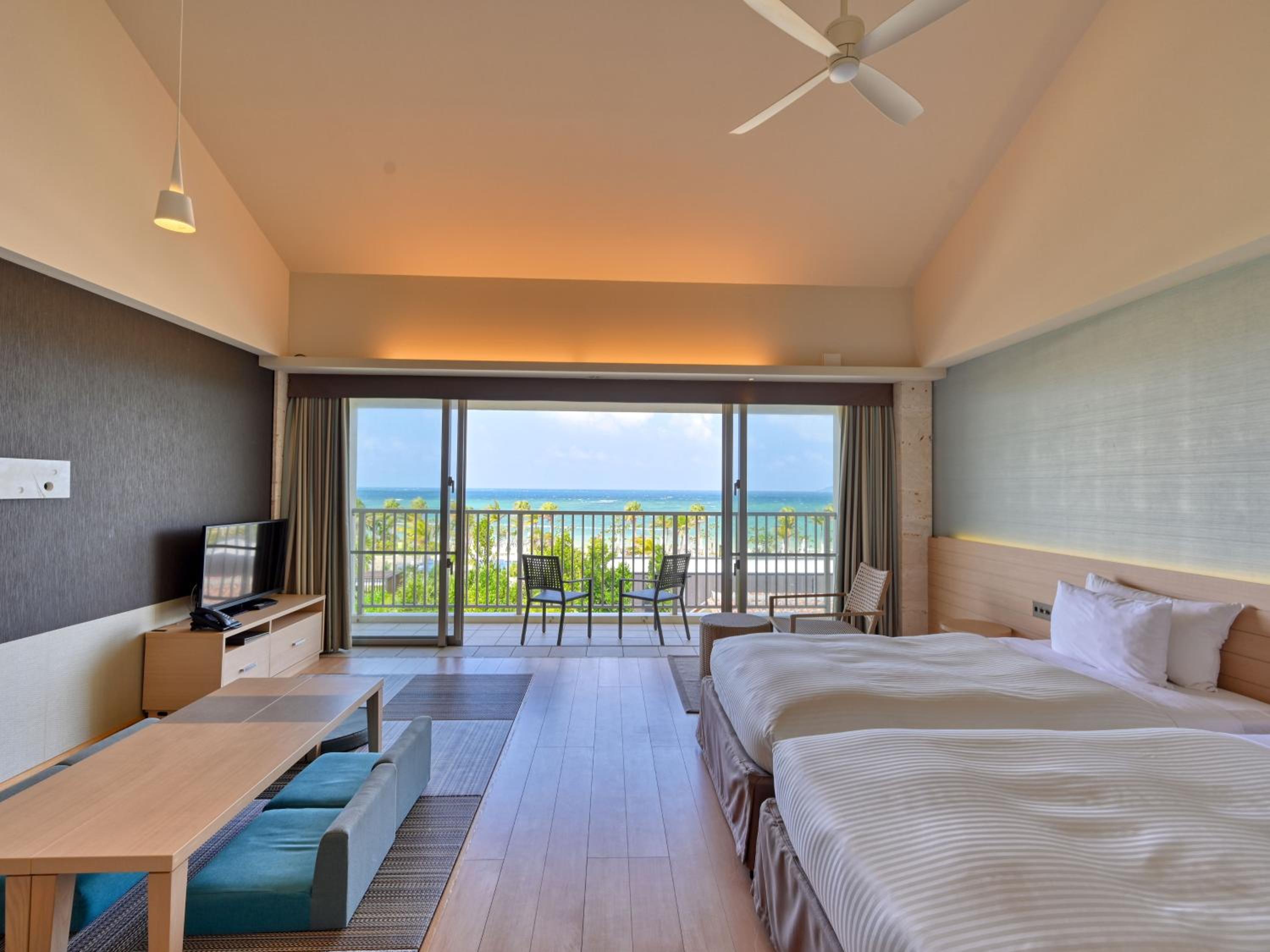 Room with Tatami Area with Sea View -Garden Terrace-