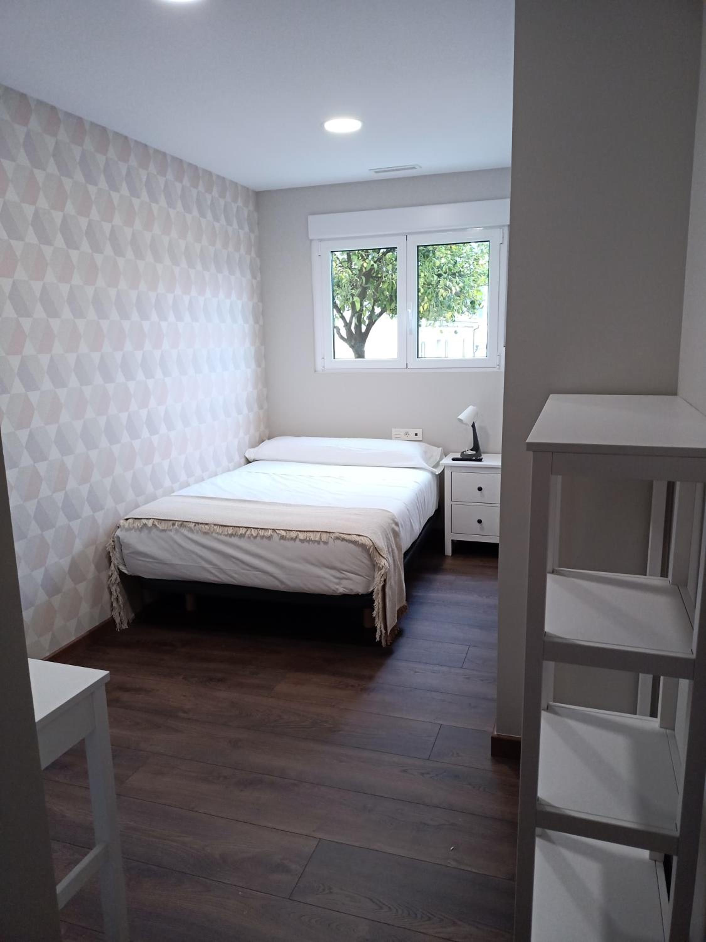 Habitación individual con baño privado