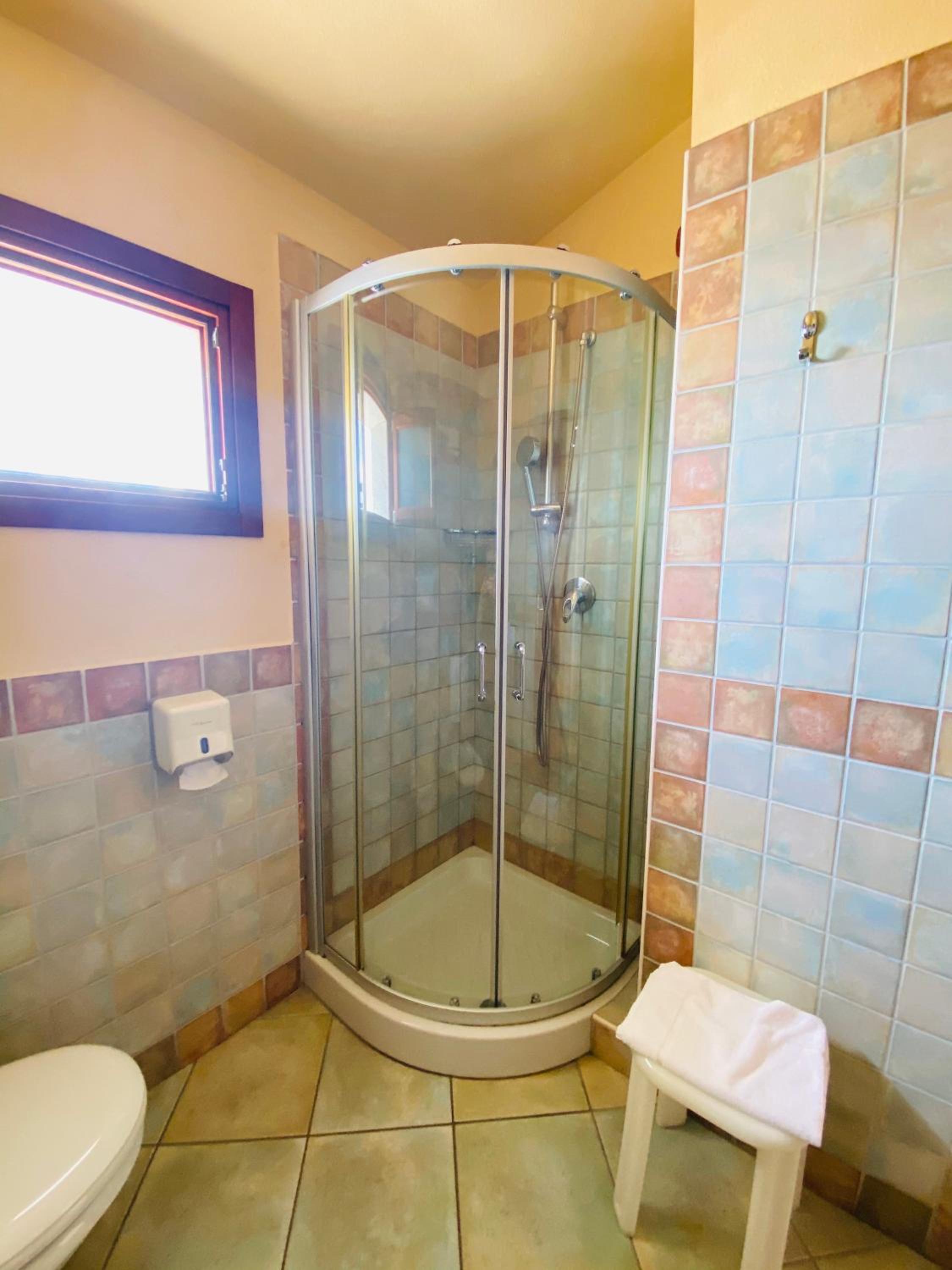 Superior Triple Room with Sea View - Photo 7