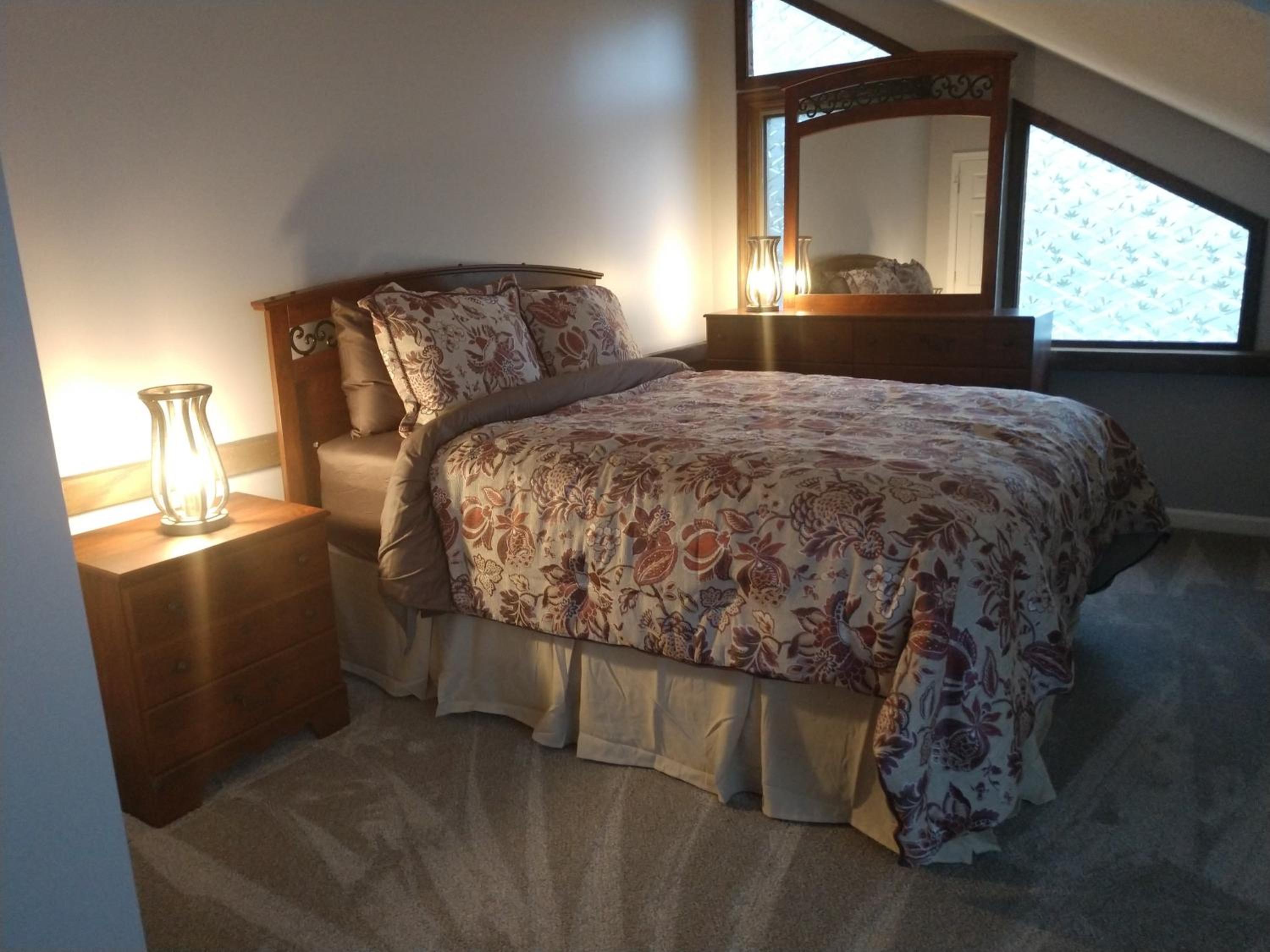 Four-Bedroom House photo 3