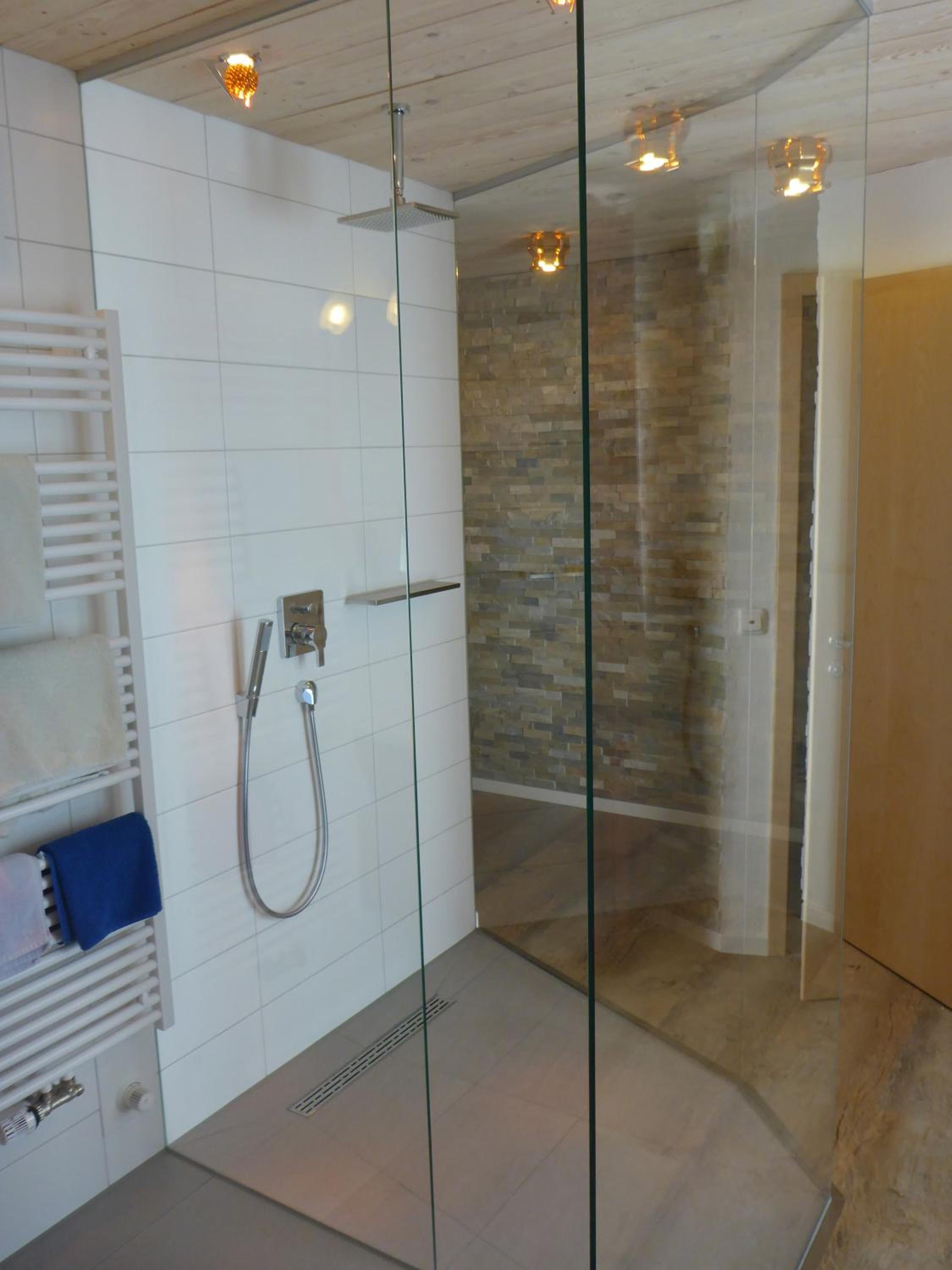 Studio mit eingeschränktem Berg-/Seeblick photo 3