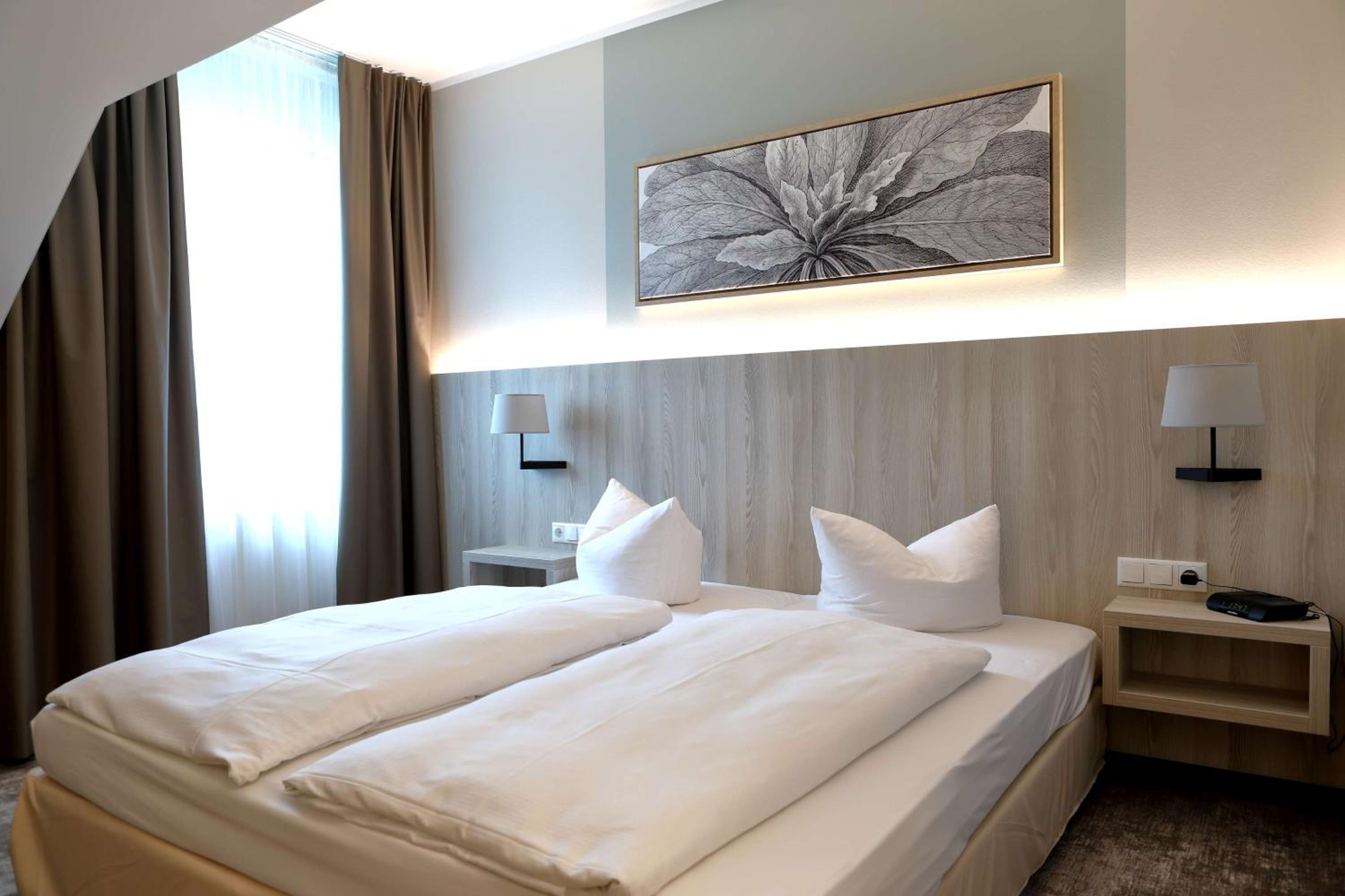 Superior Double Room - Photo 4