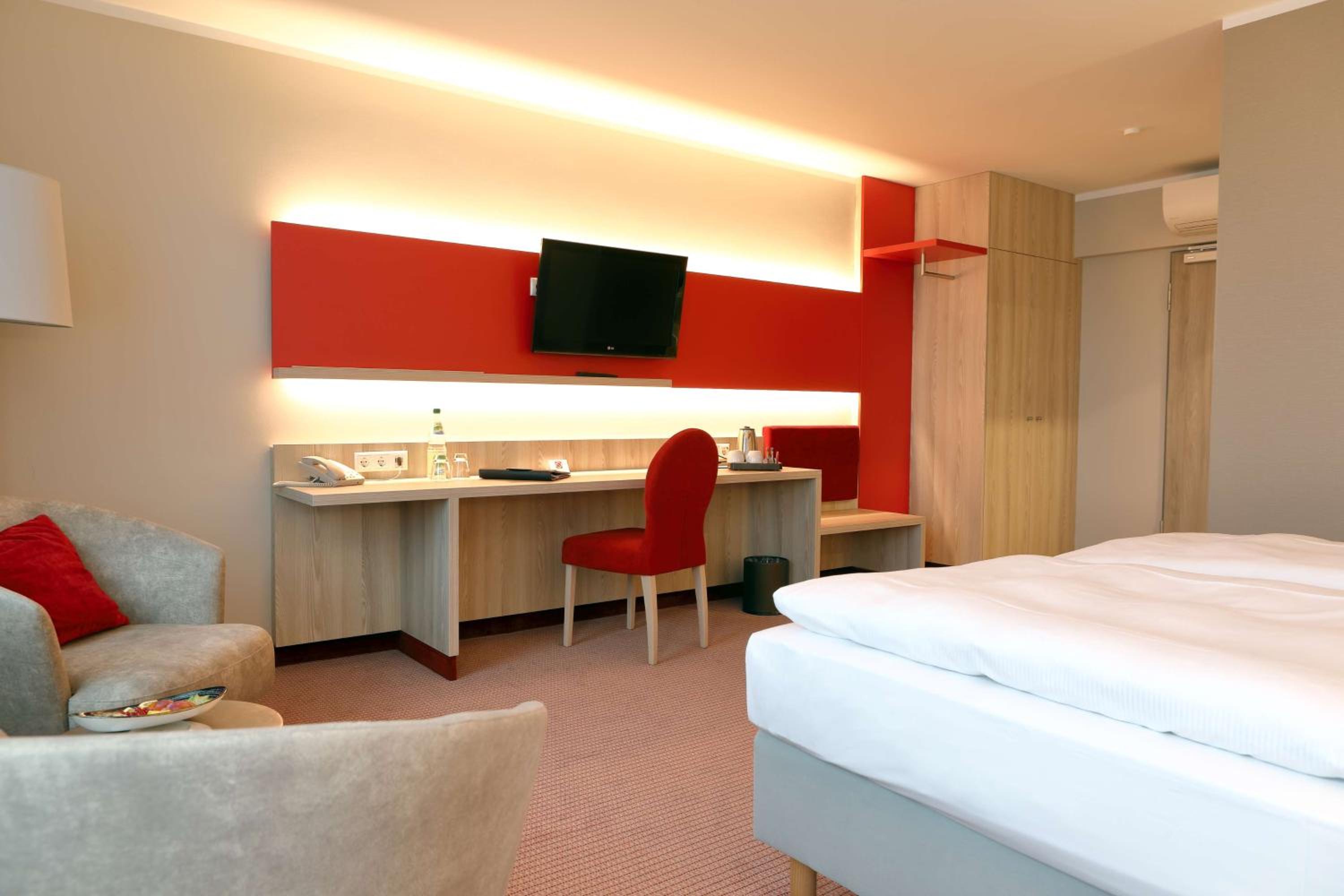 Standard Double Room - Photo 2