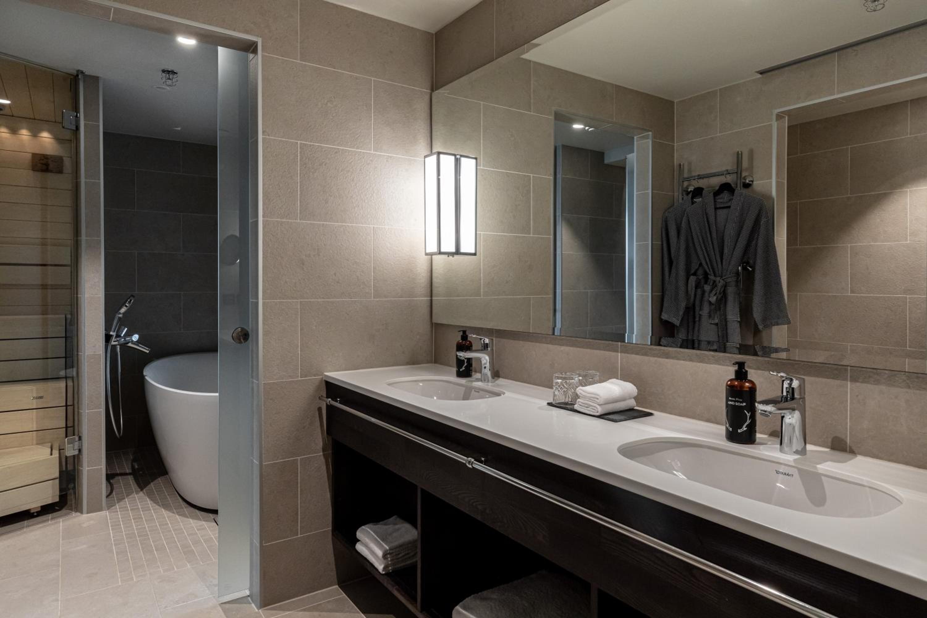 Lapland Suite - Photo 9