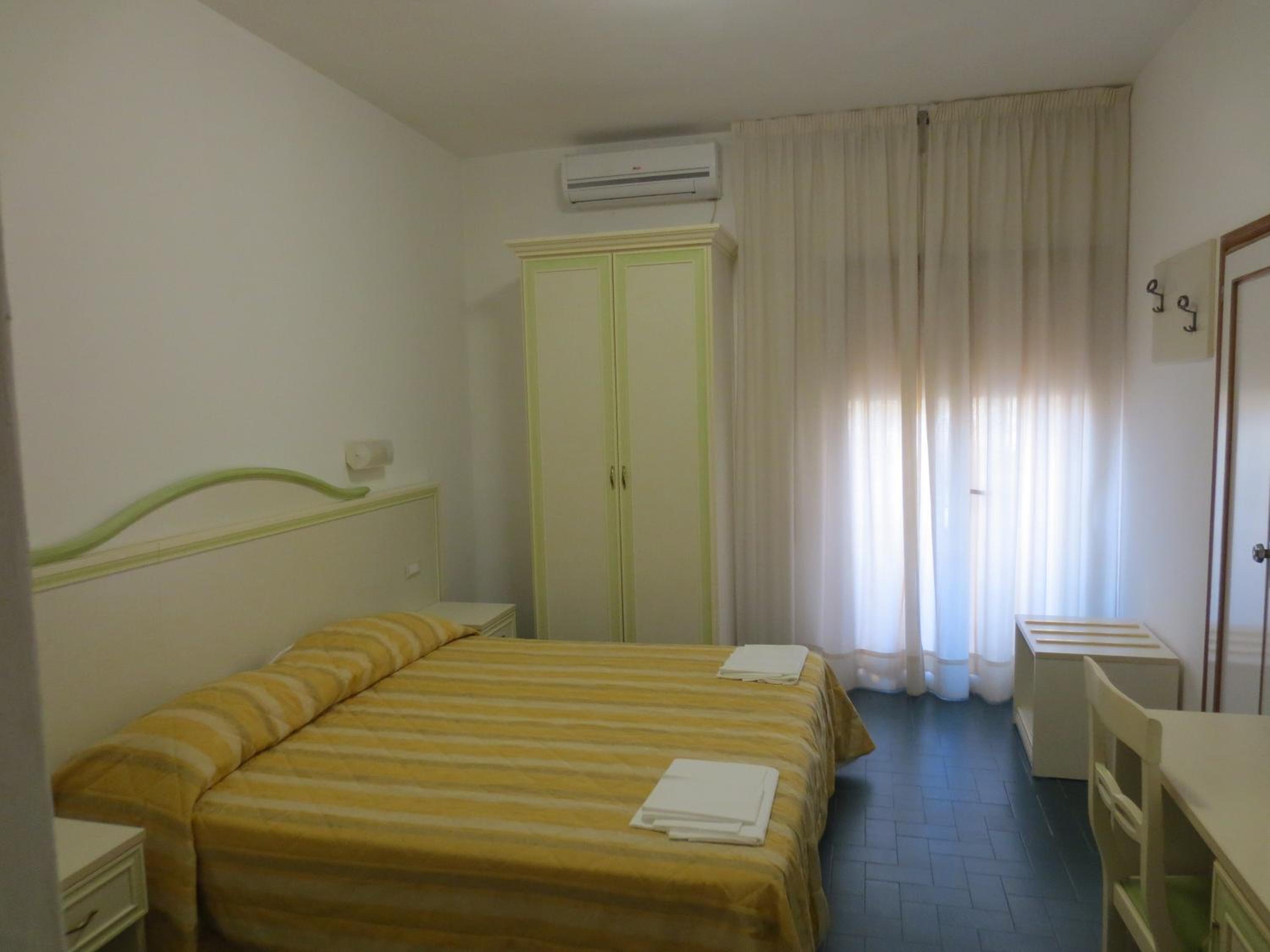 Classic Double Room photo 1