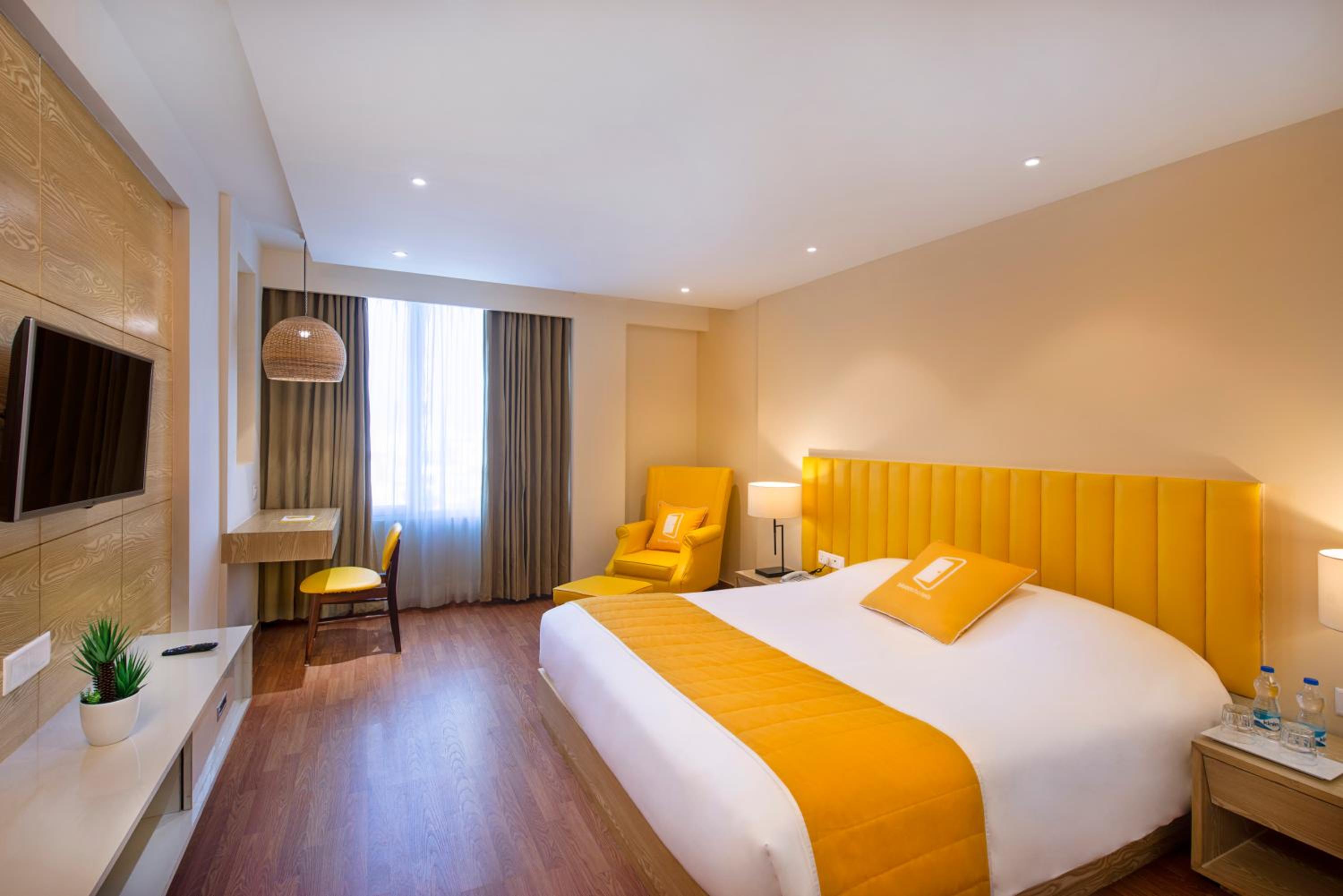 Superior King Room - Photo 1