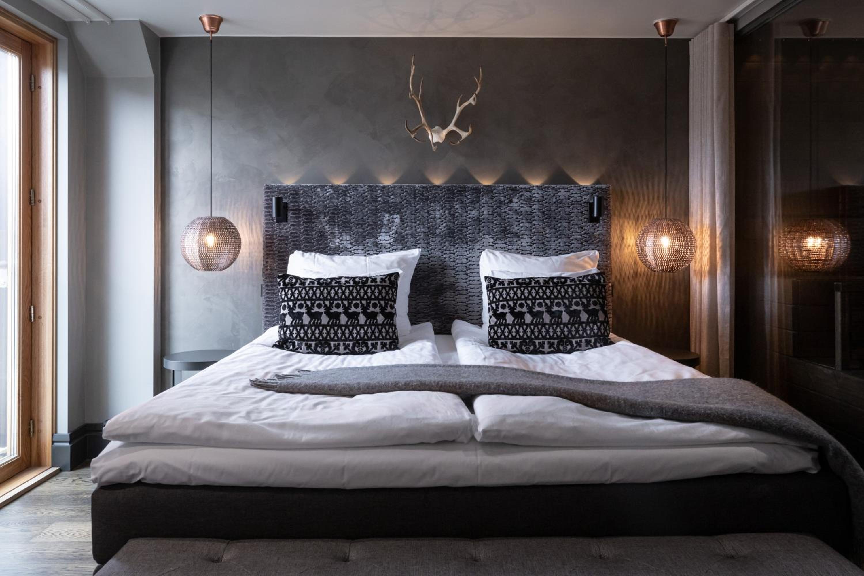 Mystique DeLuxe Double - Sauna - French Balcony