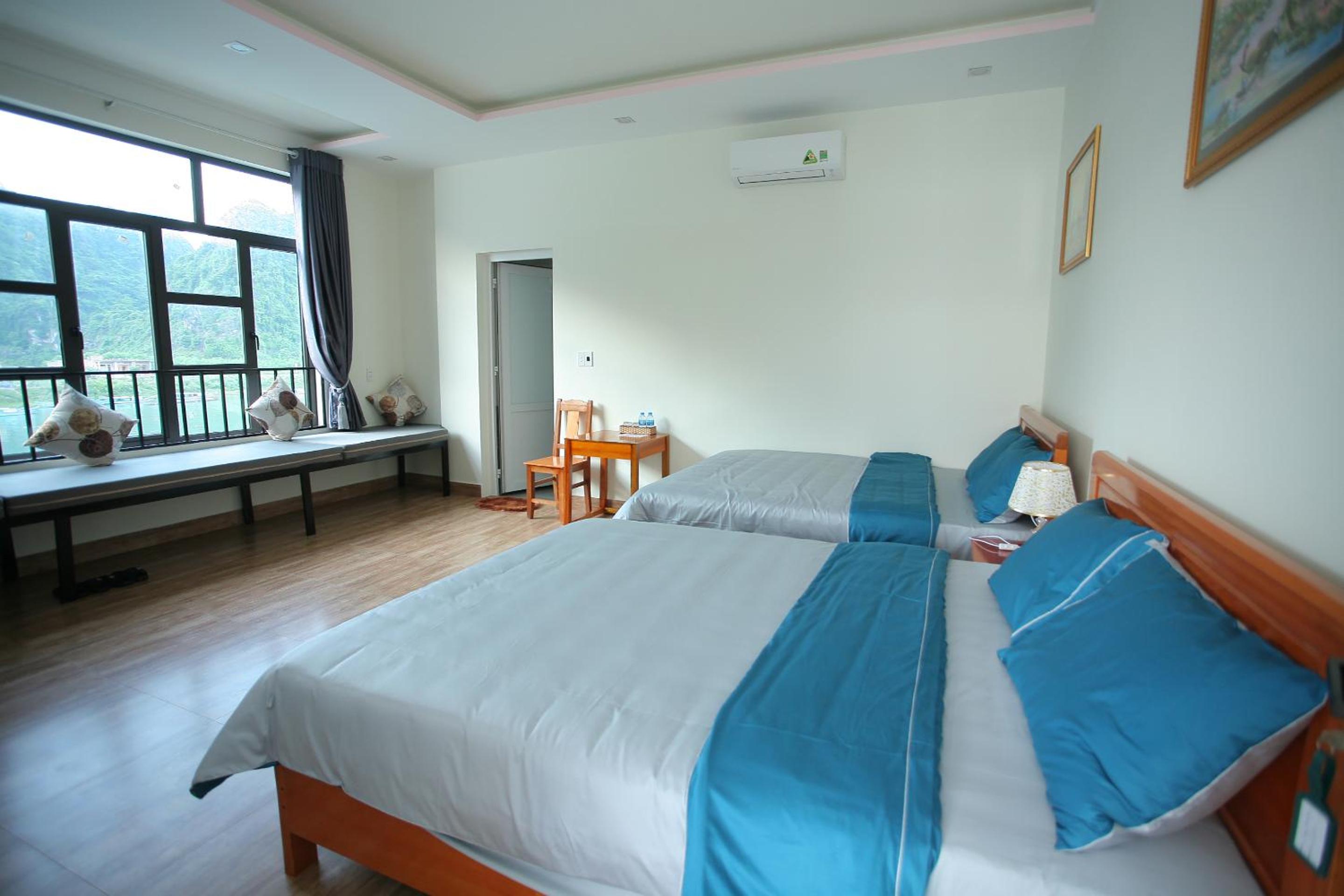 Deluxe Family Room with Balcony and River View