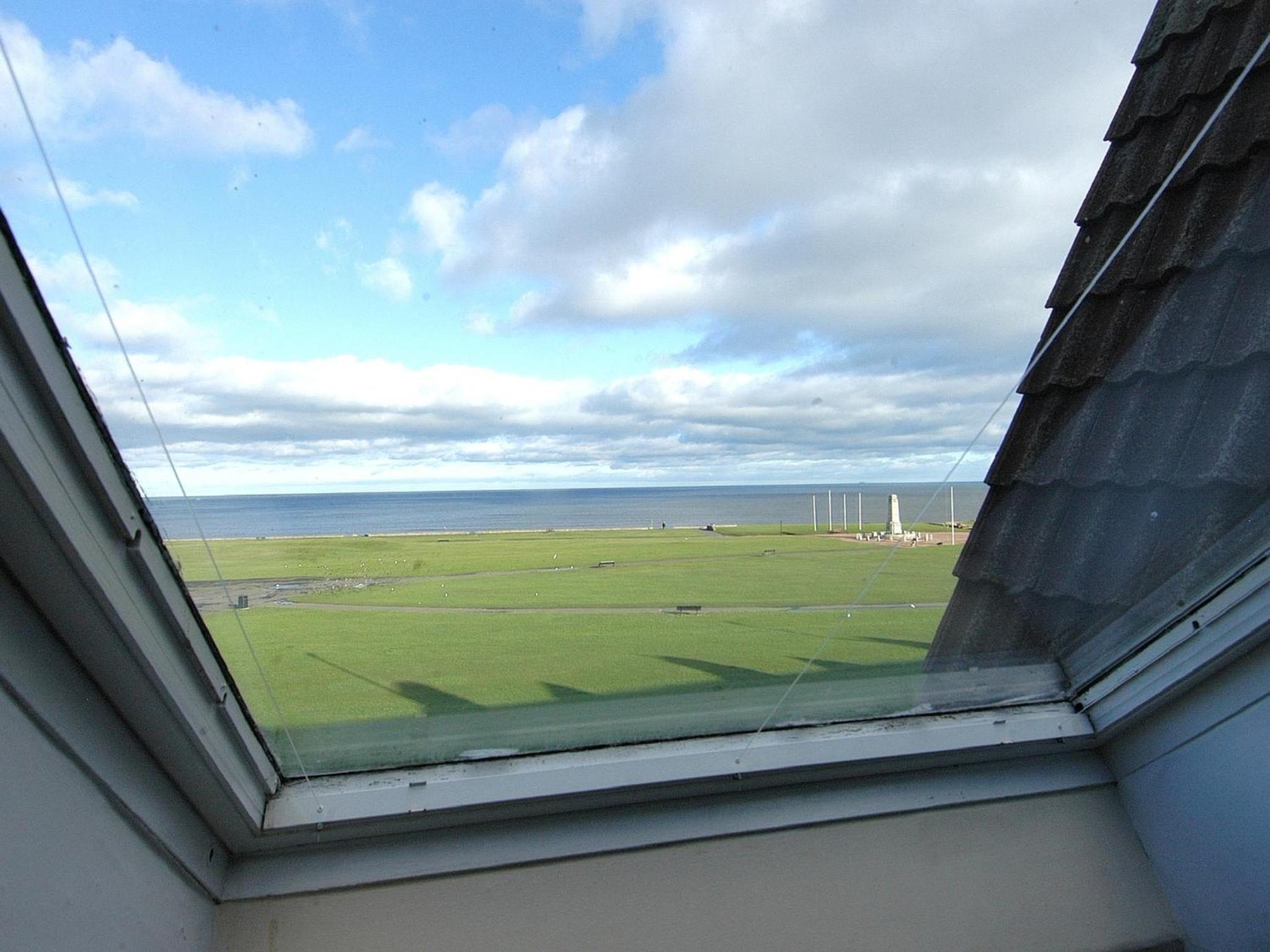 Double Room with Sea View - Photo 1
