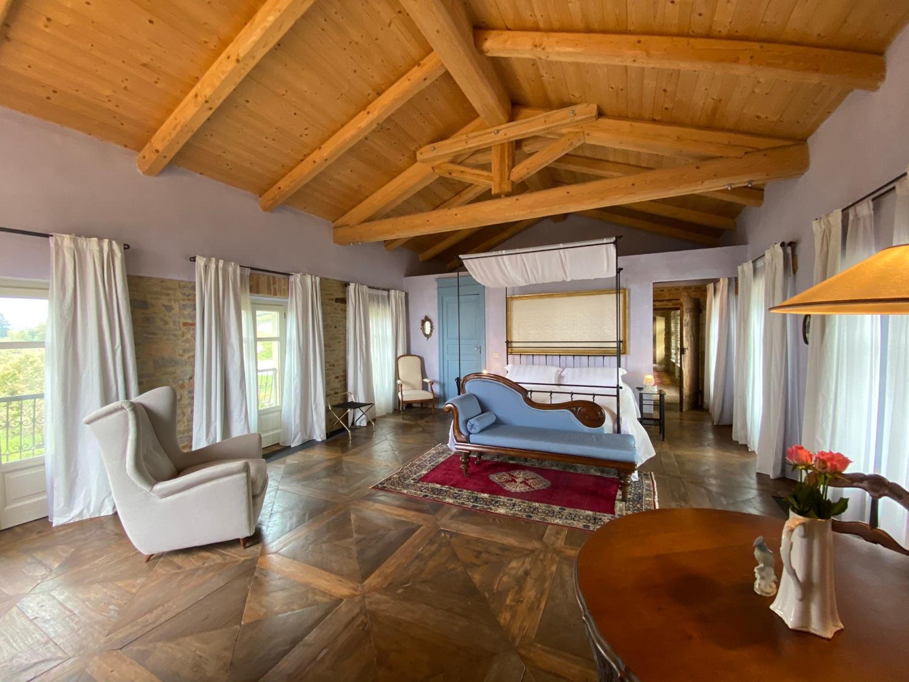 Suite with Terrace photo 2