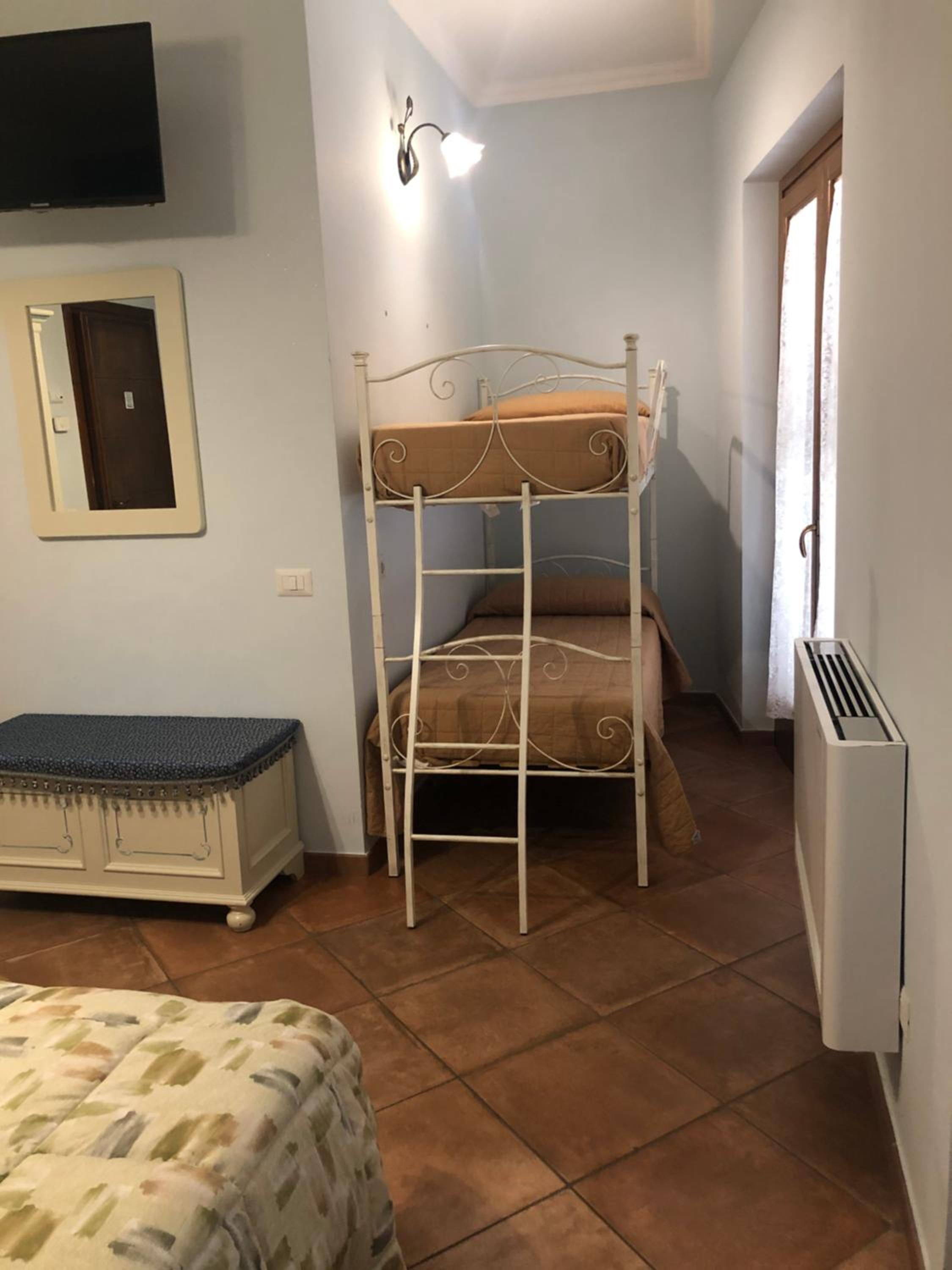 Double or Twin Room with Private Bathroom photo 1