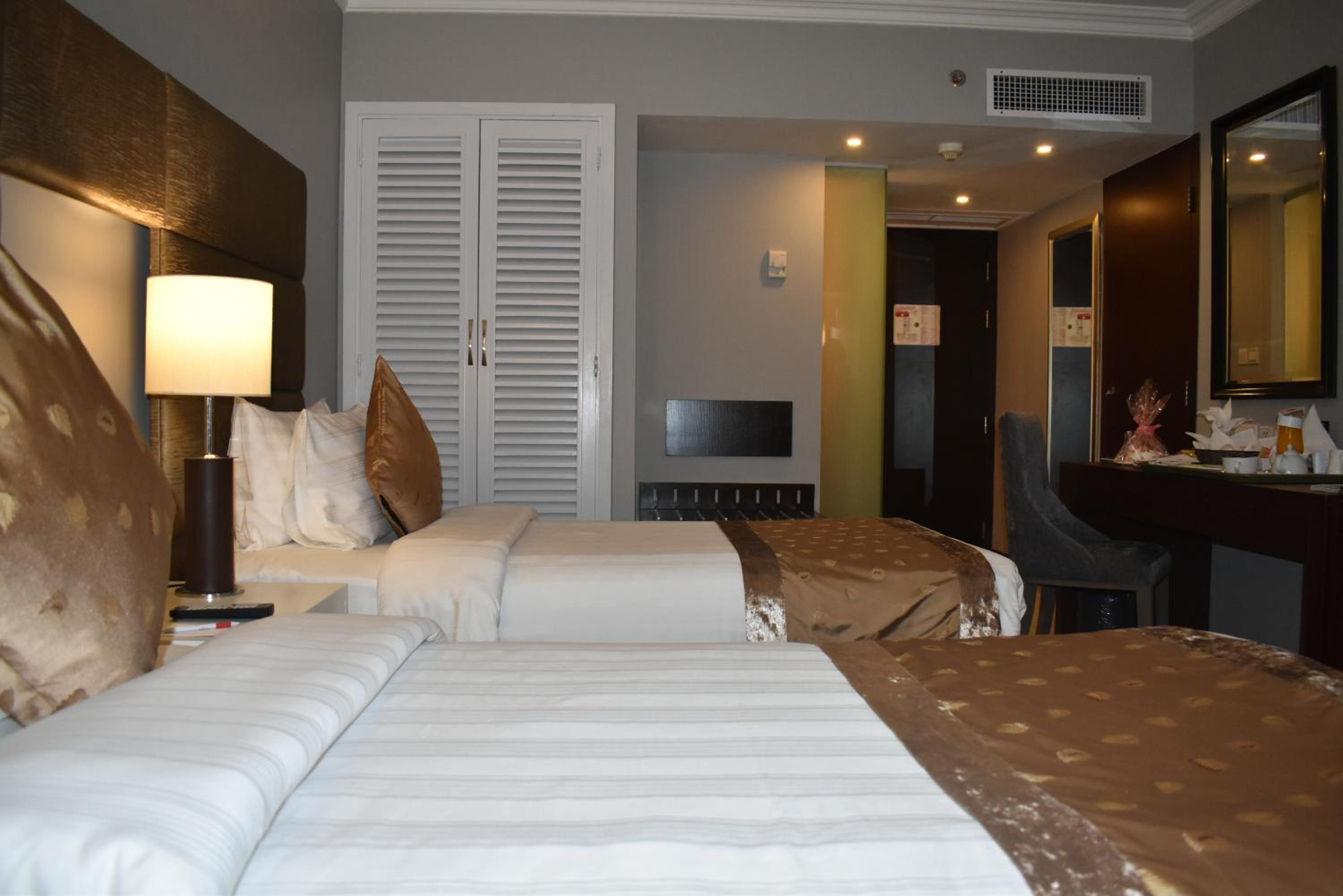 Executive Double Room - Photo 2