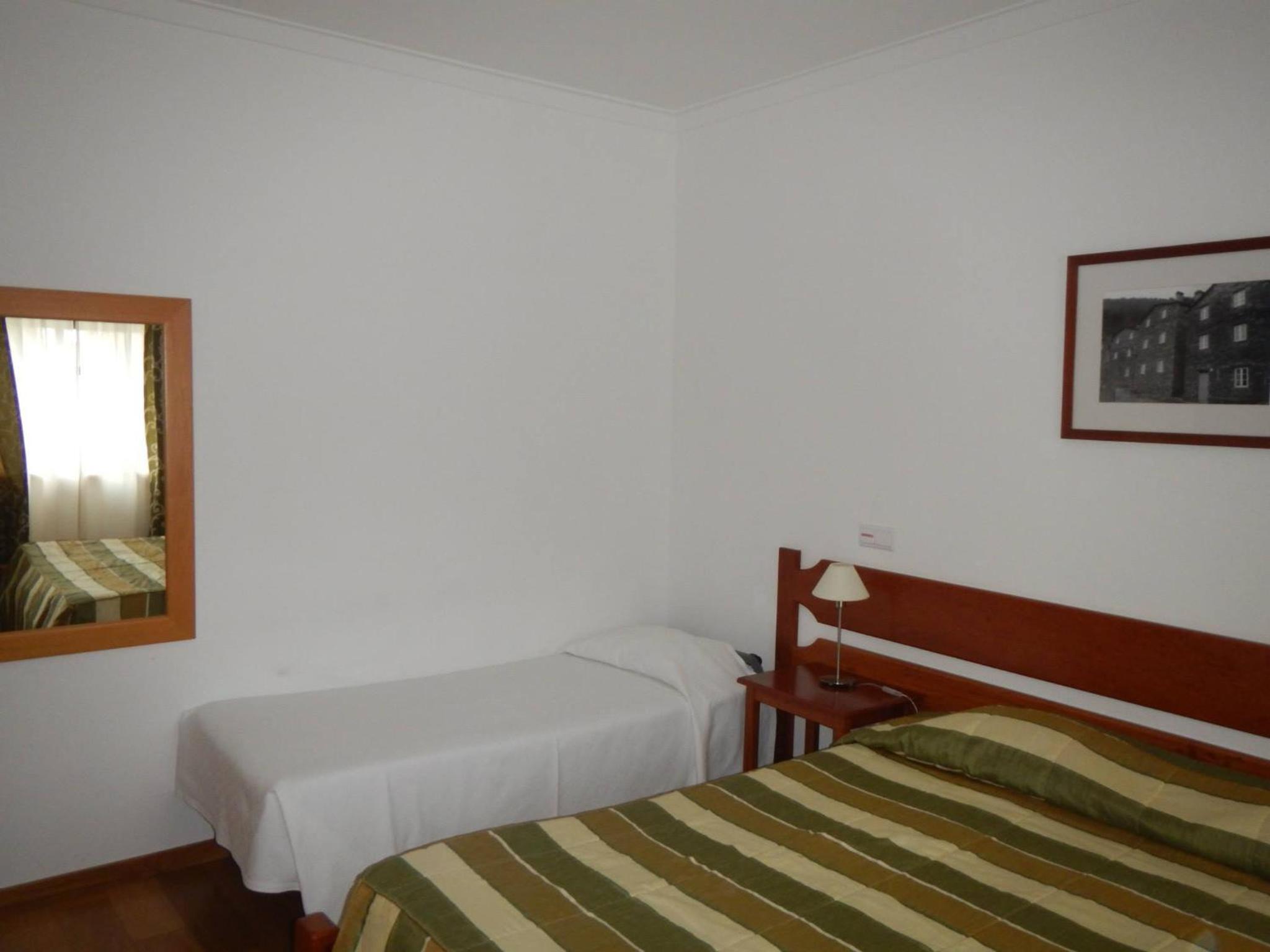 Double Room with Extra Bed photo 3