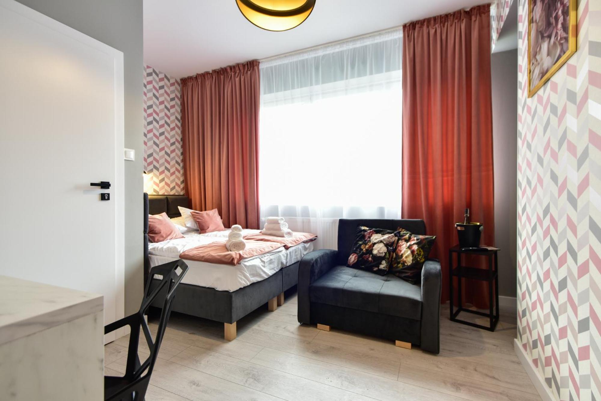 Deluxe Apartment - Photo 2