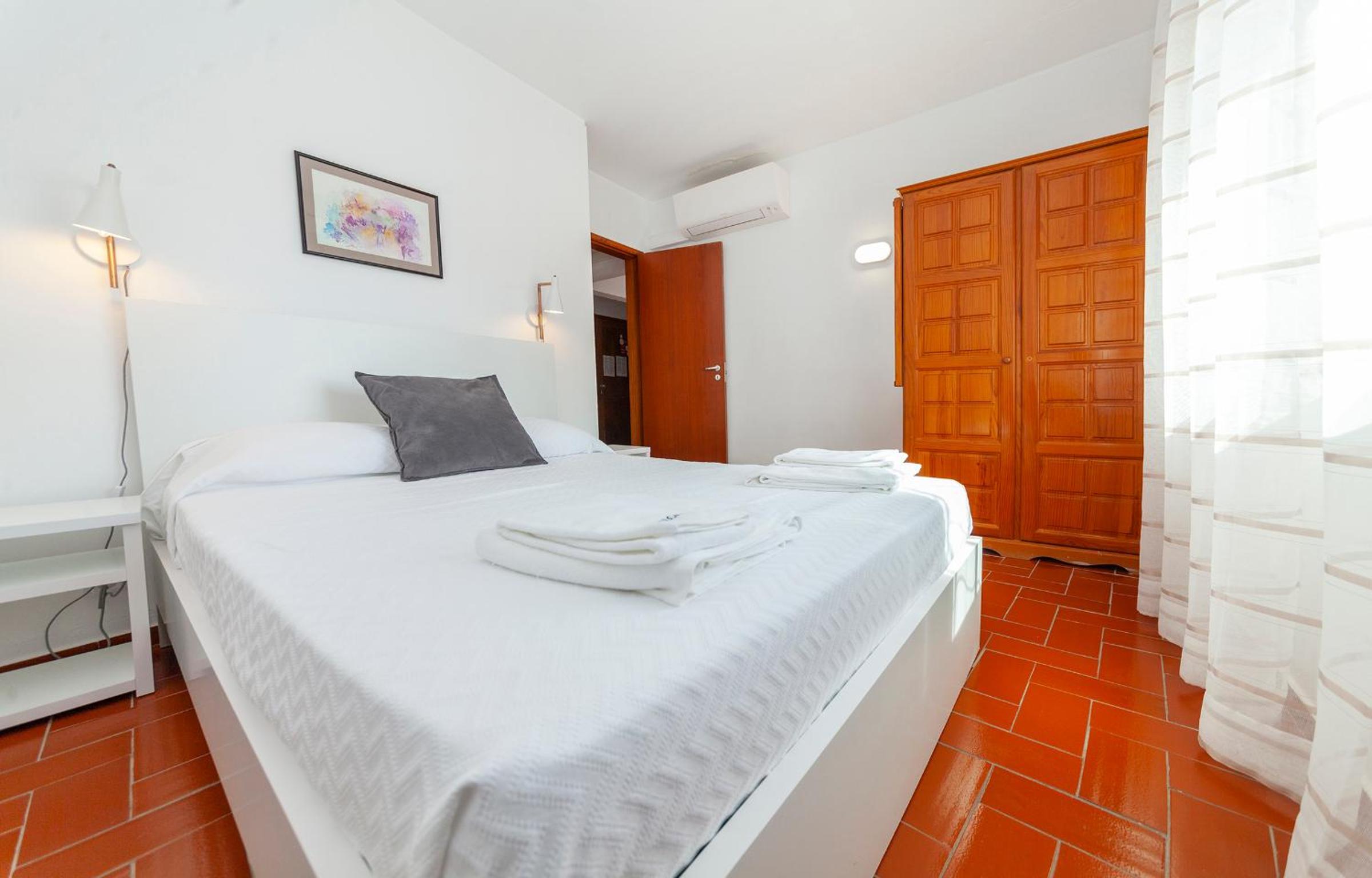 Apartment - Photo 24