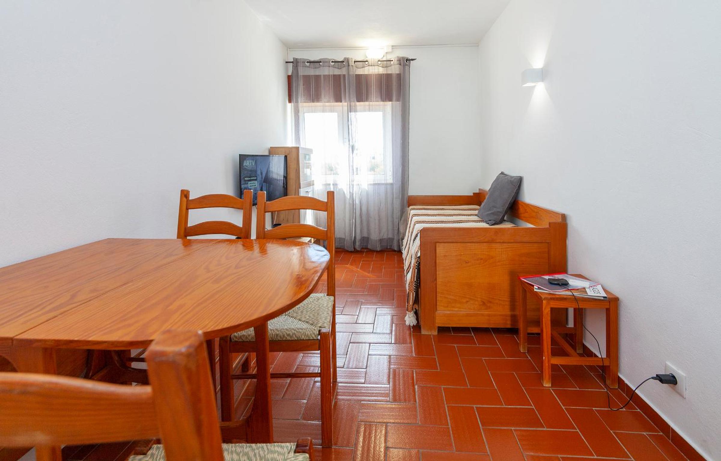 Apartment - Photo 14