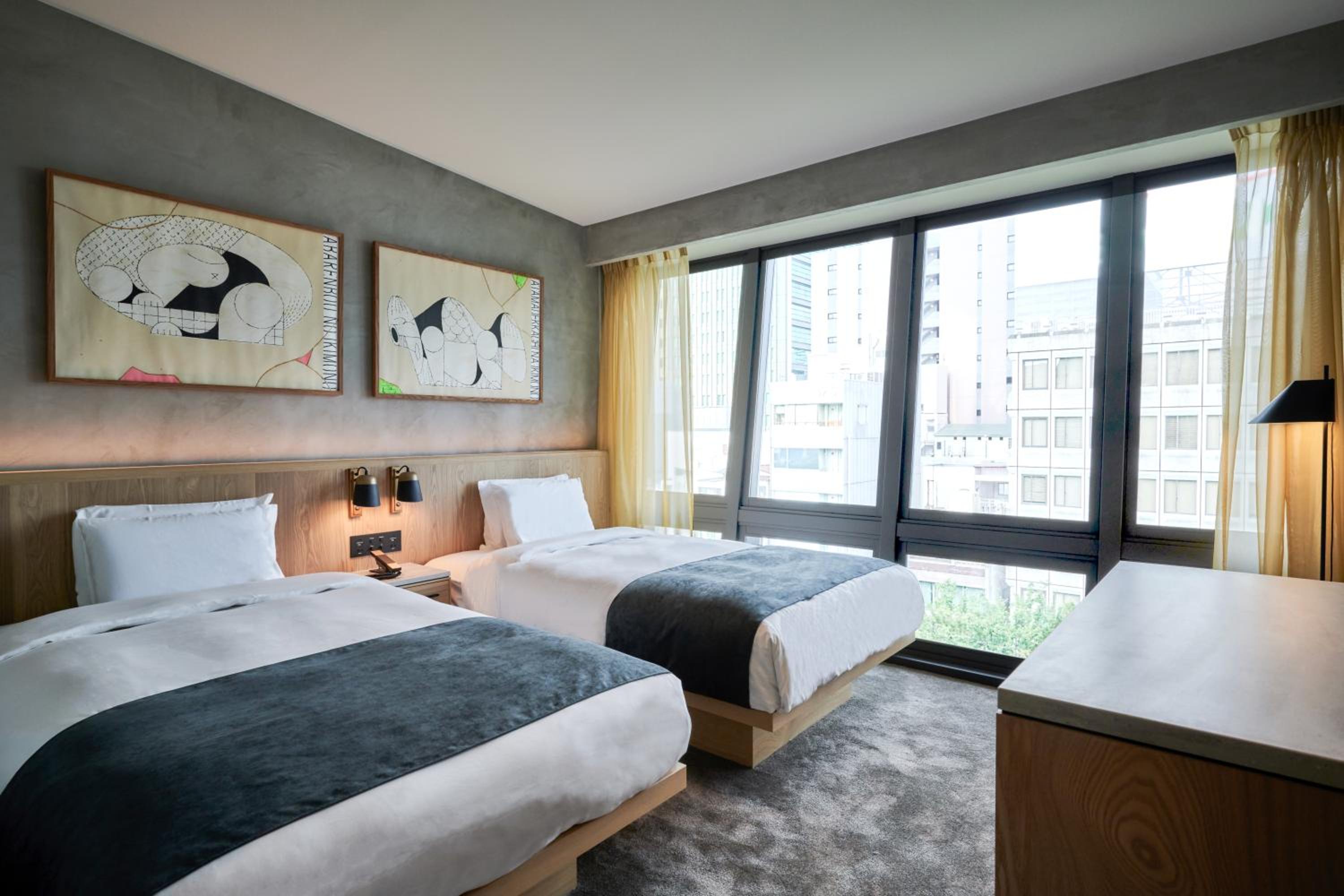 Standard Twin Room