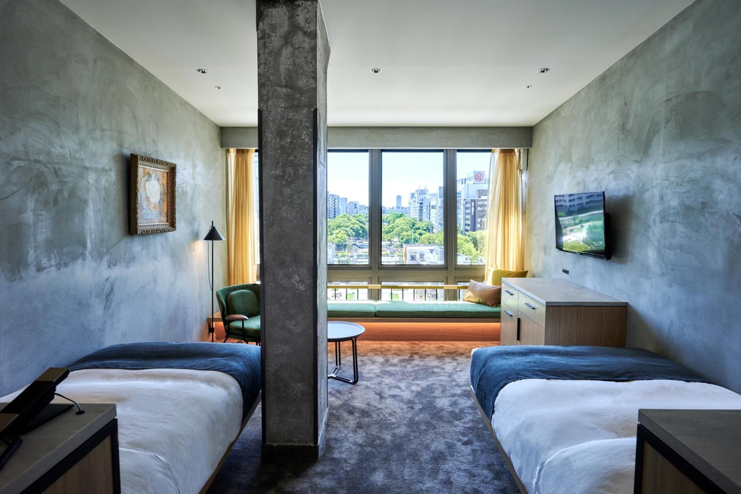 Twin Room with Park View with Bathtub