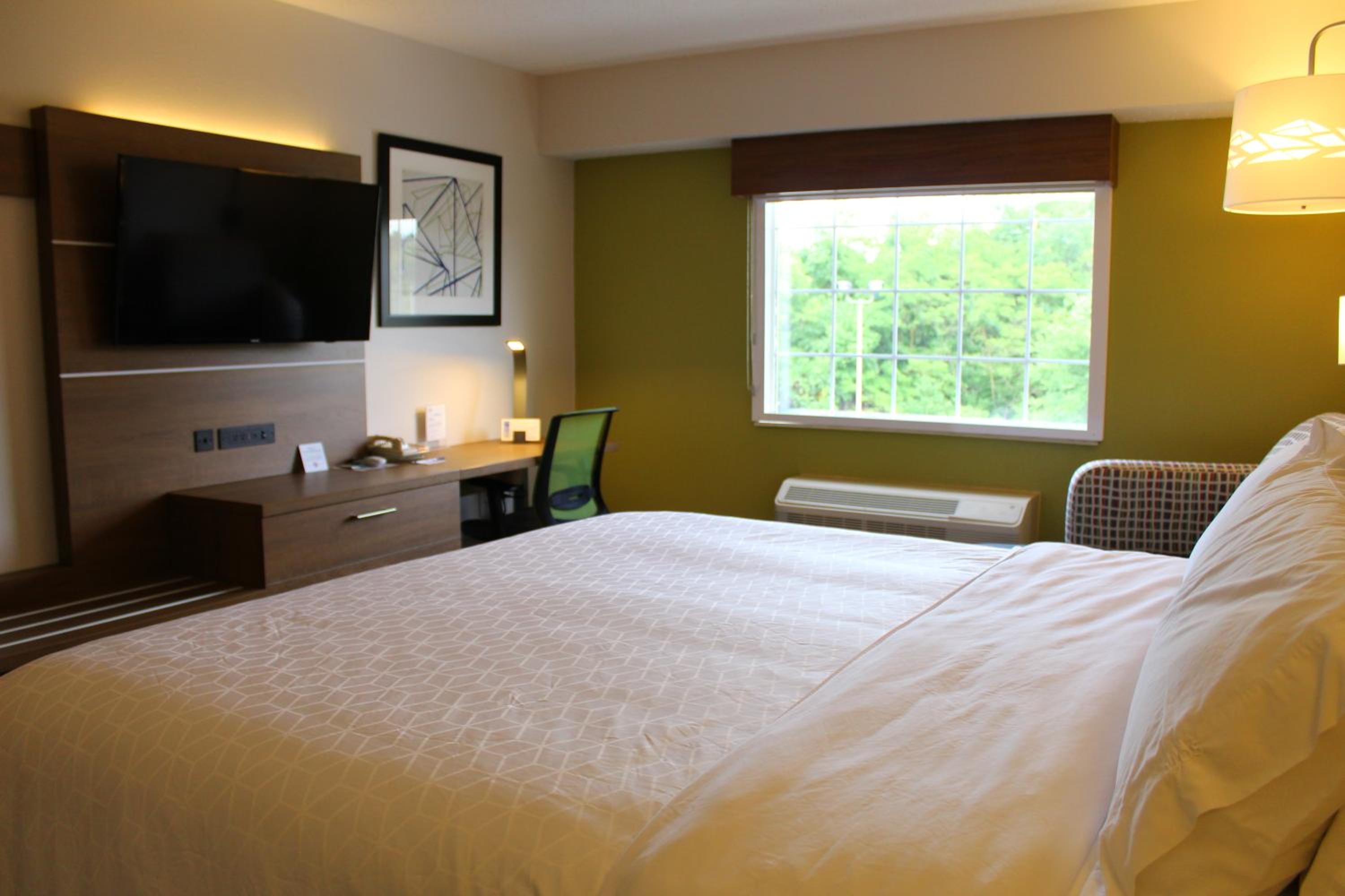 Standard King Room - Photo 1