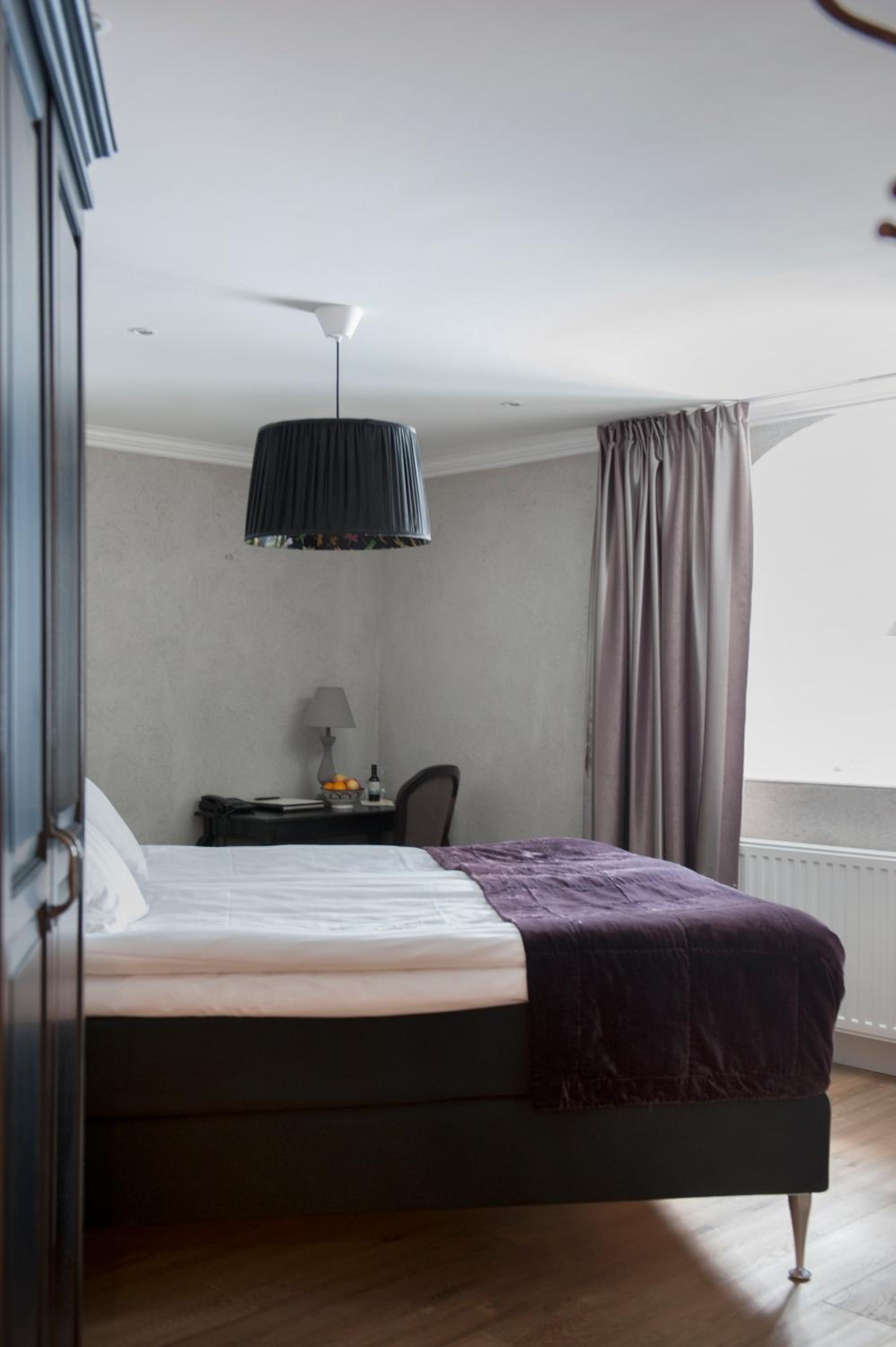 Classic Twin Room - Photo 4