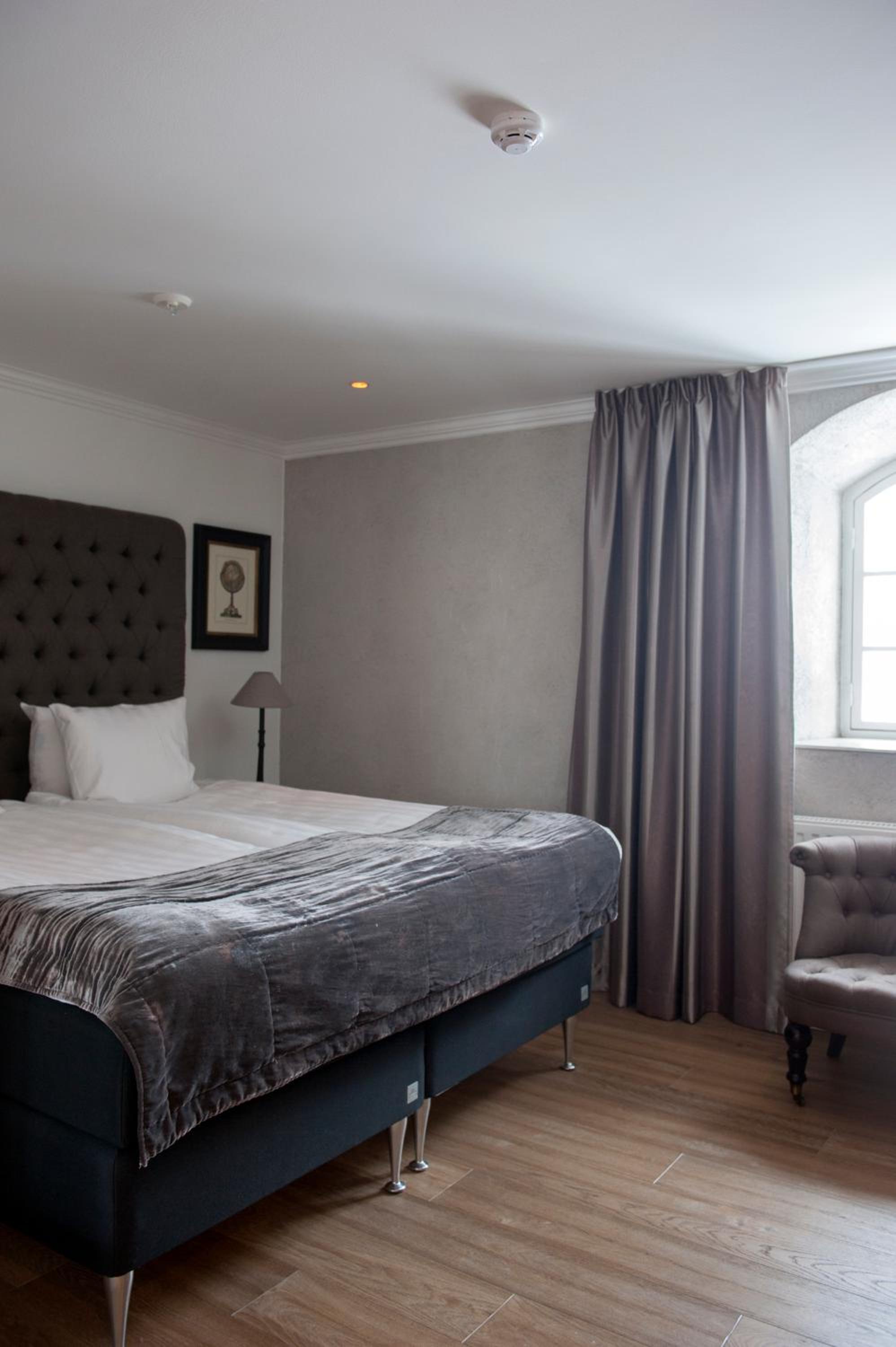 Classic Twin Room - Photo 3