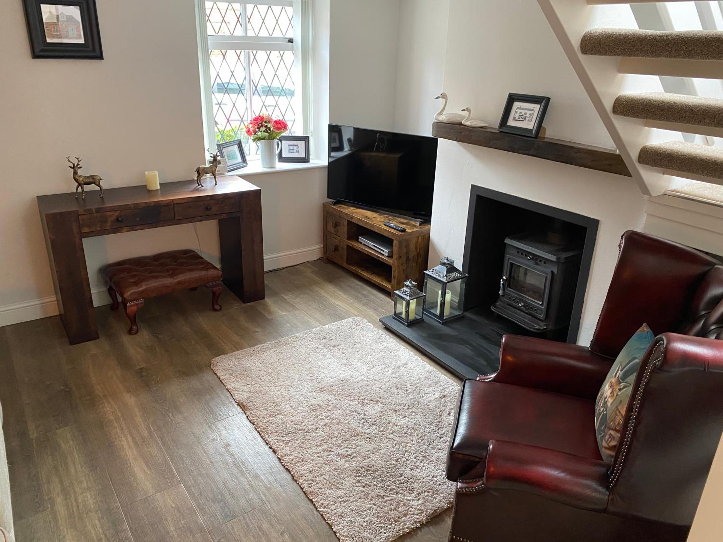 One-Bedroom House - Photo 13