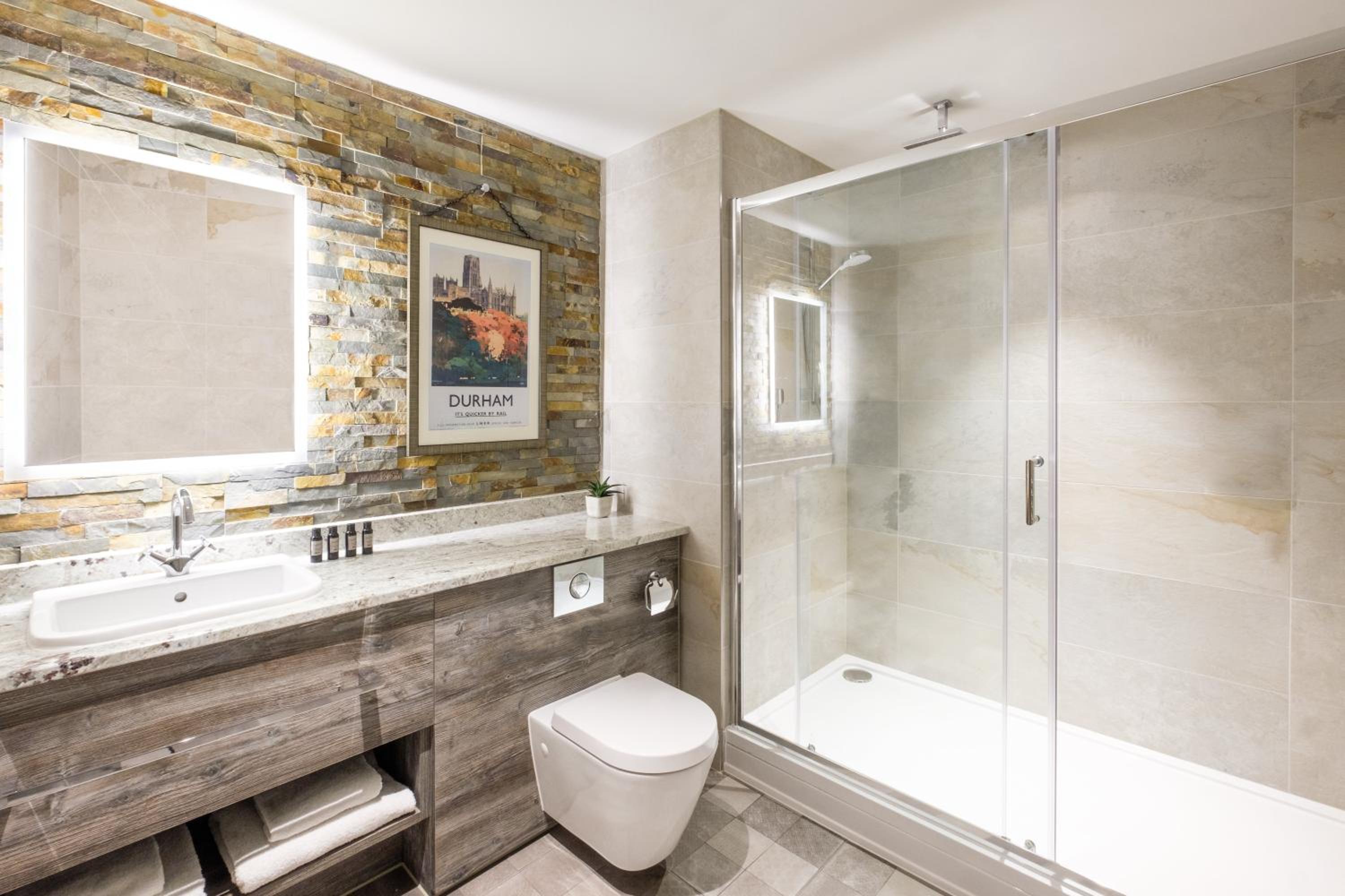 Premium King Room Old Elvet Street View photo 2
